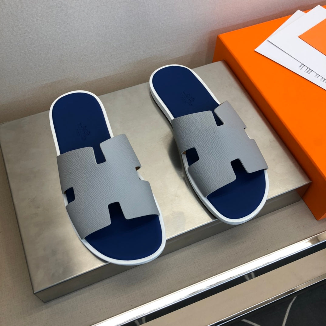 HER* leather slippers