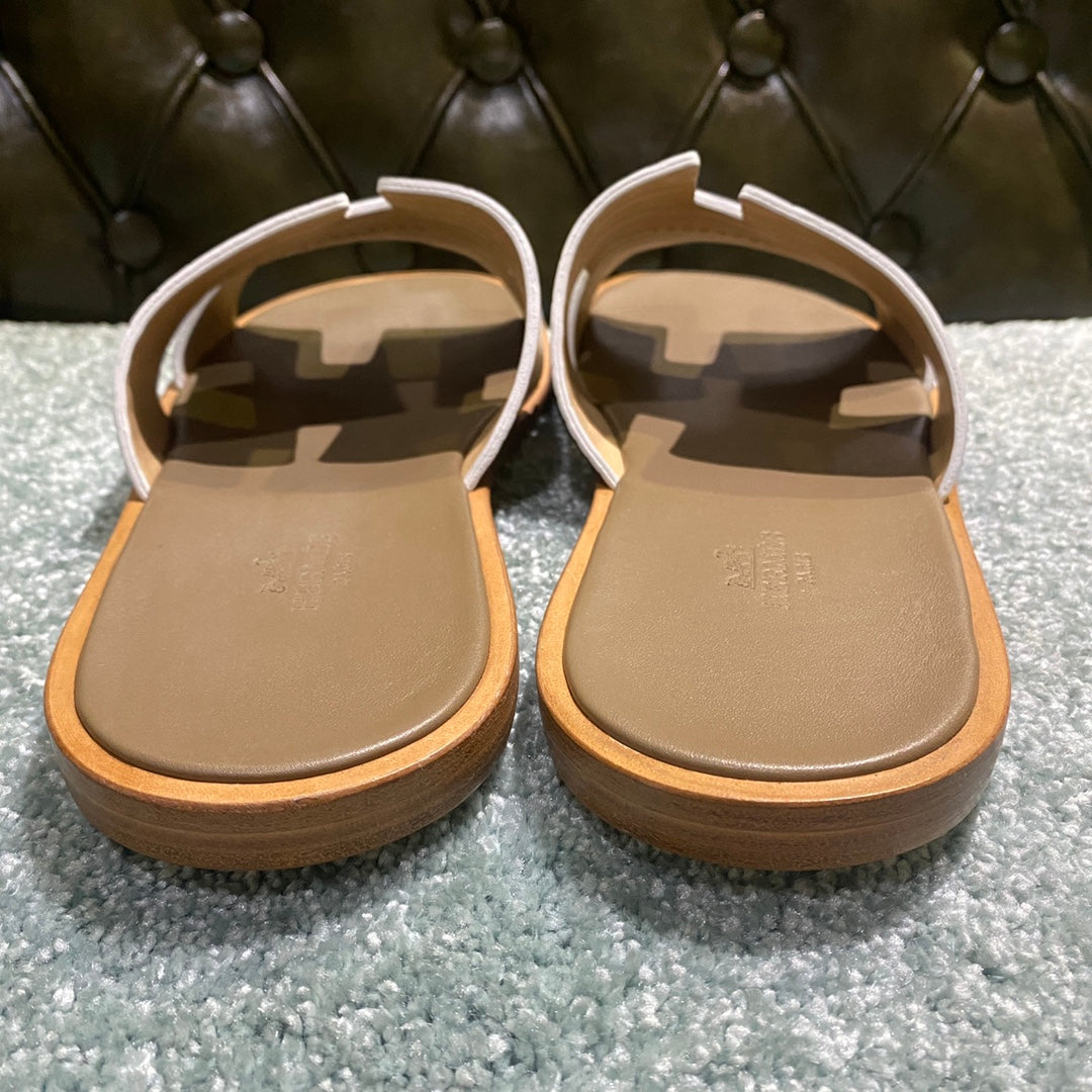 HER* leather slippers