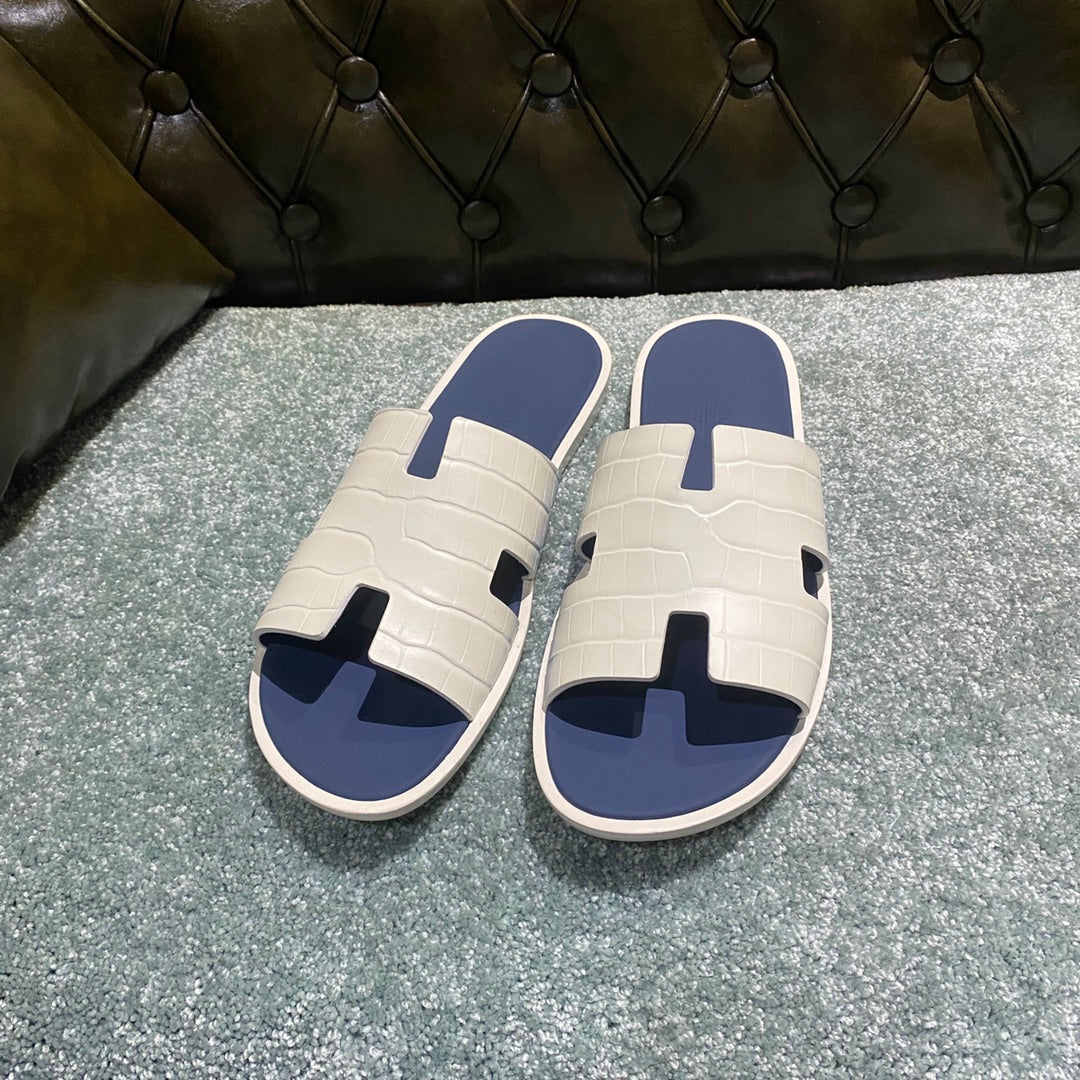 HER* leather slippers