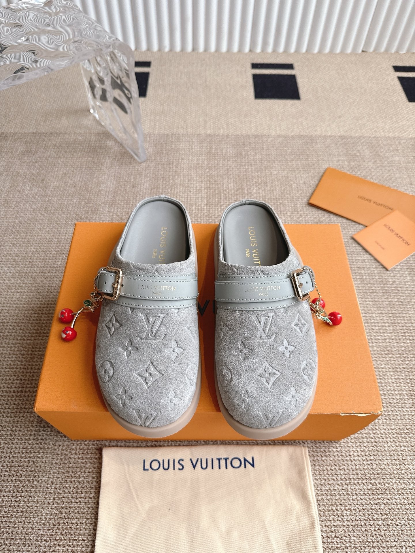 LOU* 25SS Birkenstock closed-toe shoes