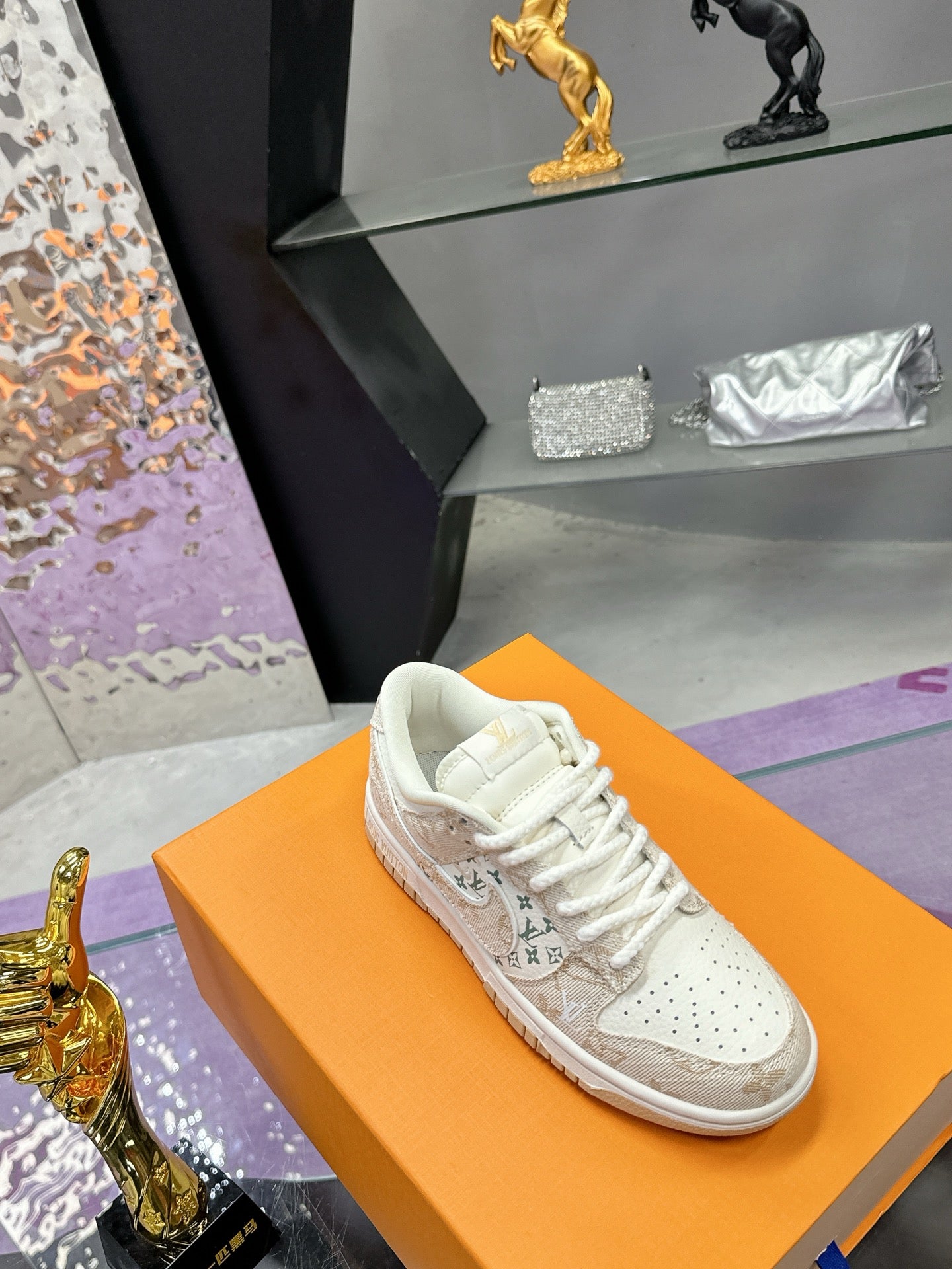 LOU* 25SS Nike Collaboration Sneakers (Unisex)