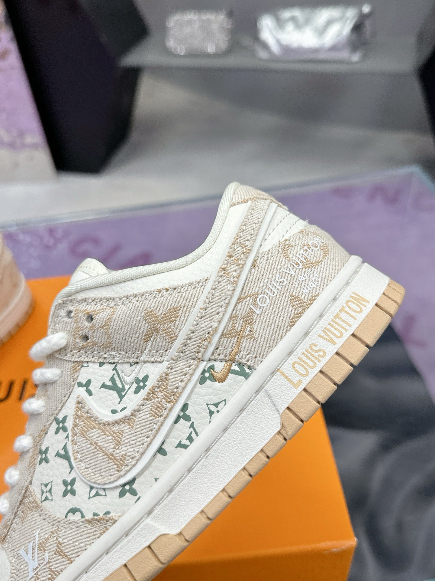 LOU* 25SS Nike Collaboration Sneakers (Unisex)