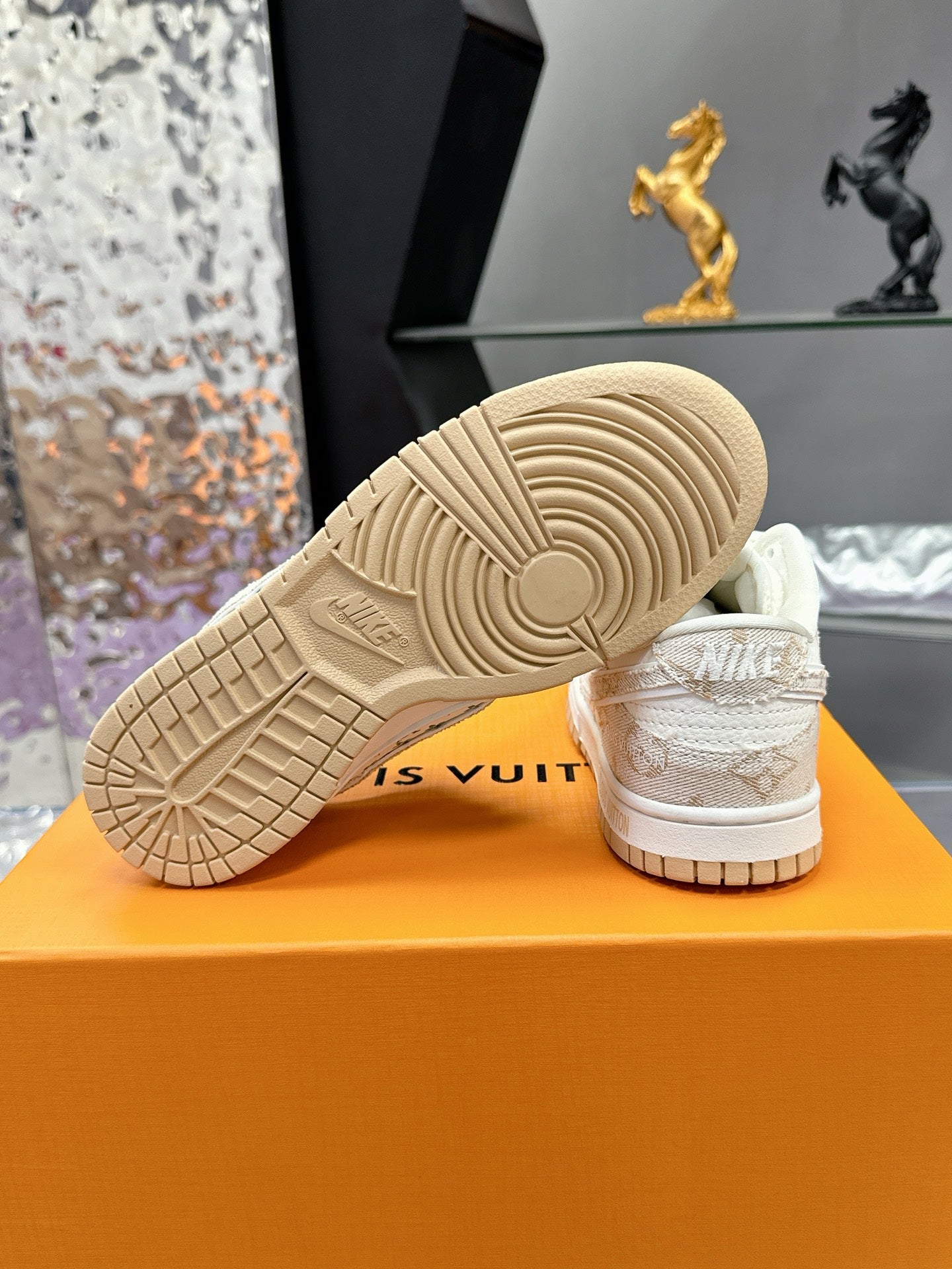 LOU* 25SS Nike Collaboration Sneakers (Unisex)