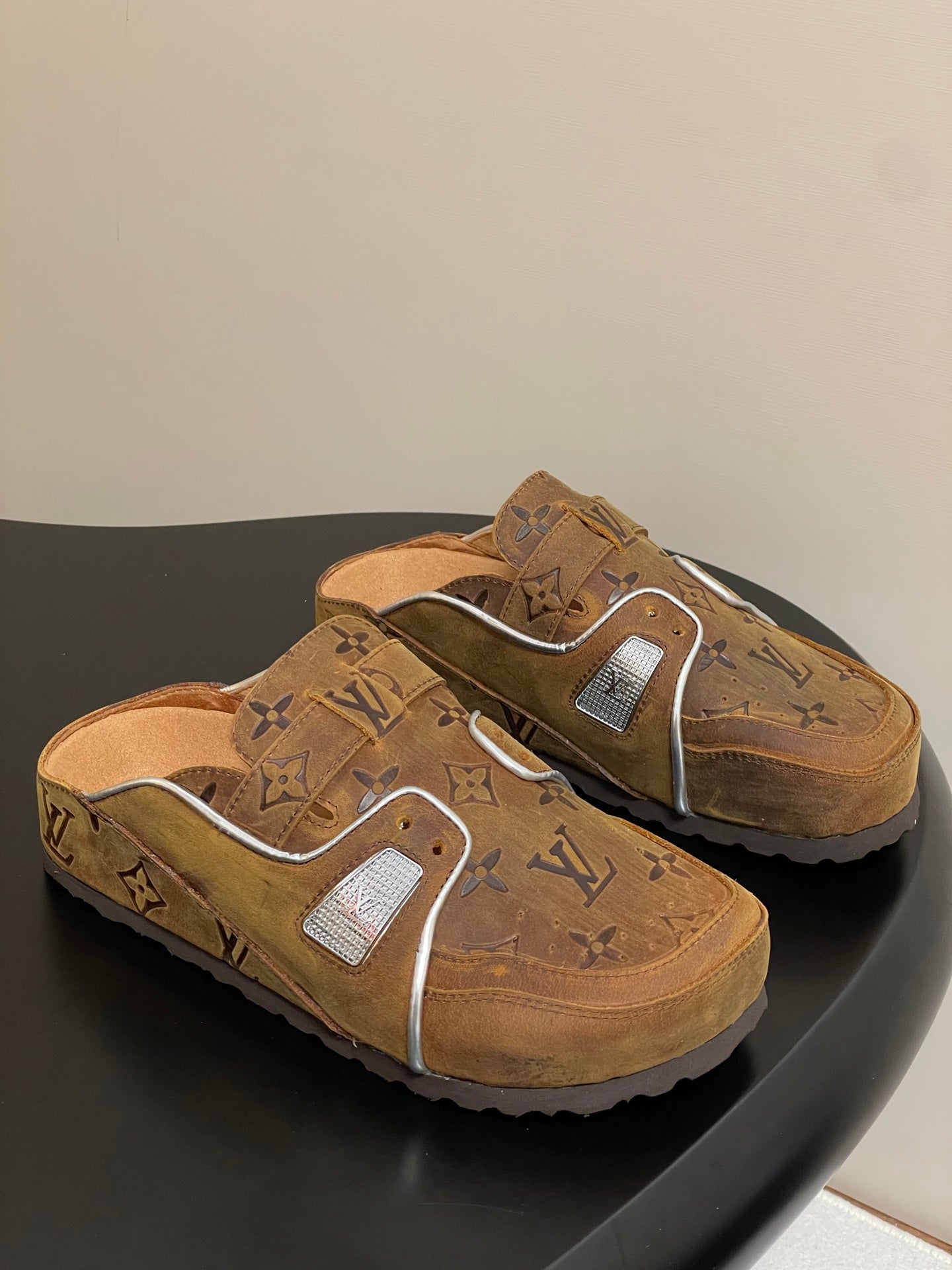 LOU* 25SS Birkenmühle slippers (unisex)