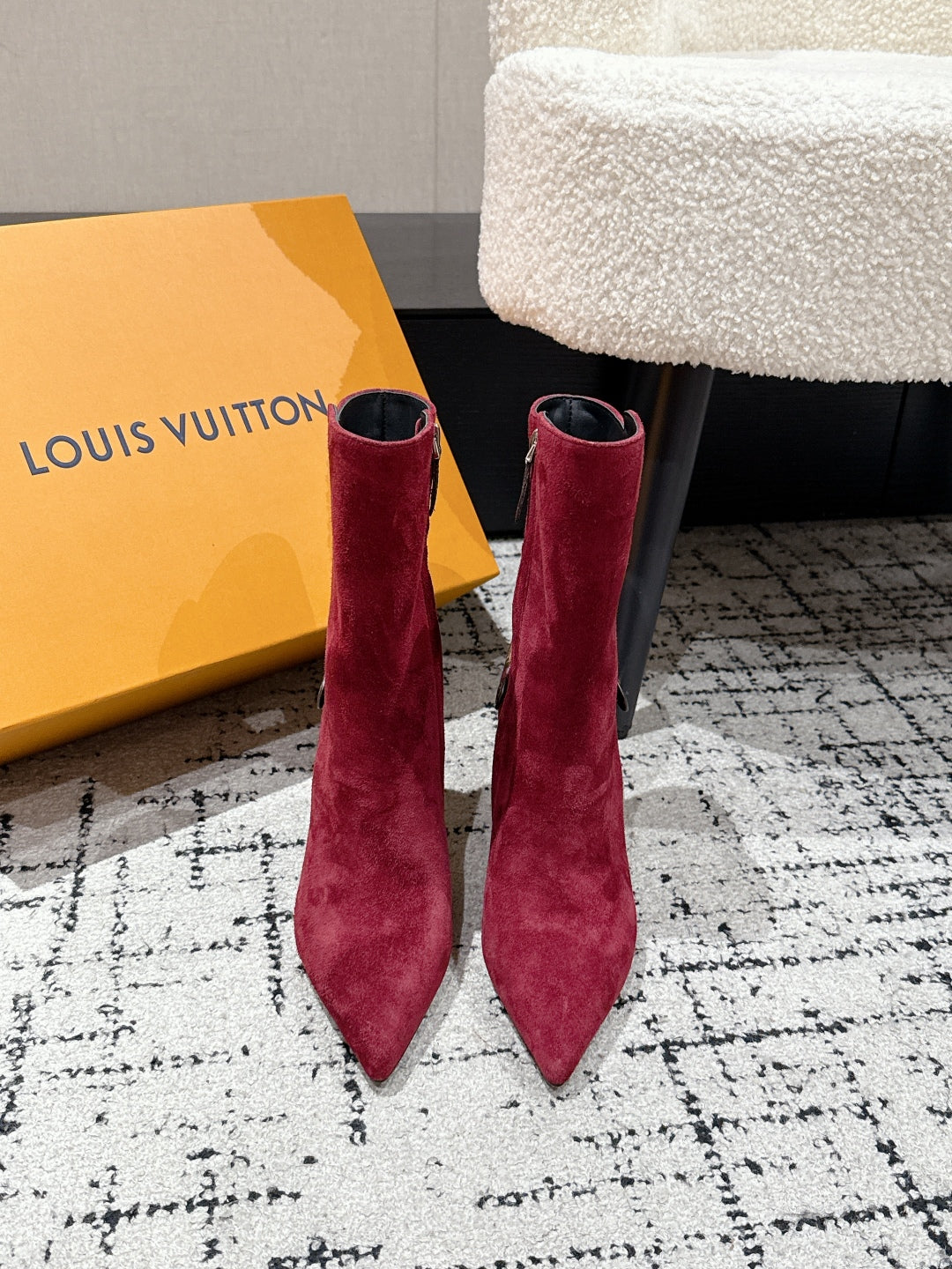 LOU* 25SS LEGACY pointed high-heeled boots