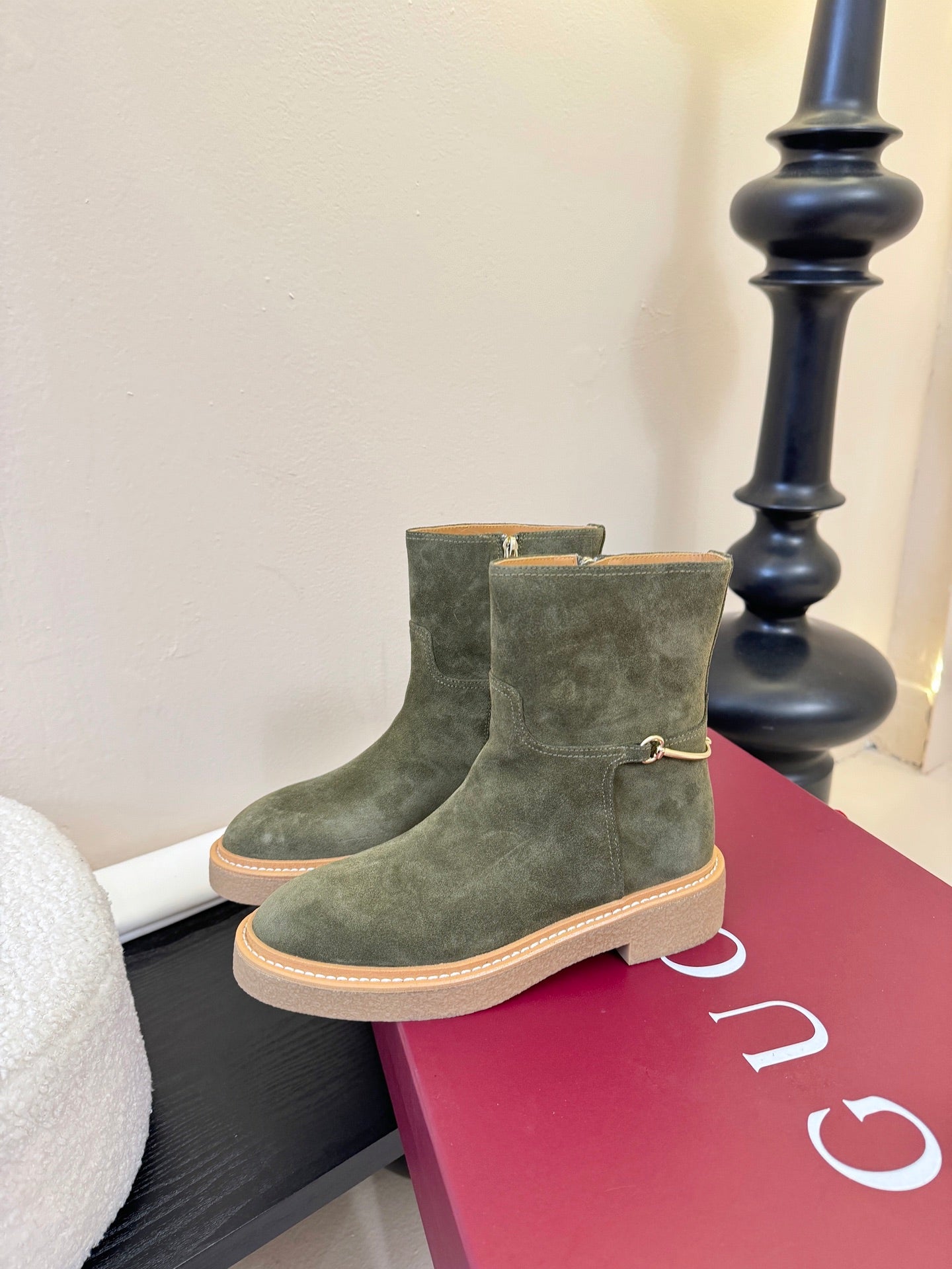GUC* 25SS mercerized suede ankle boots