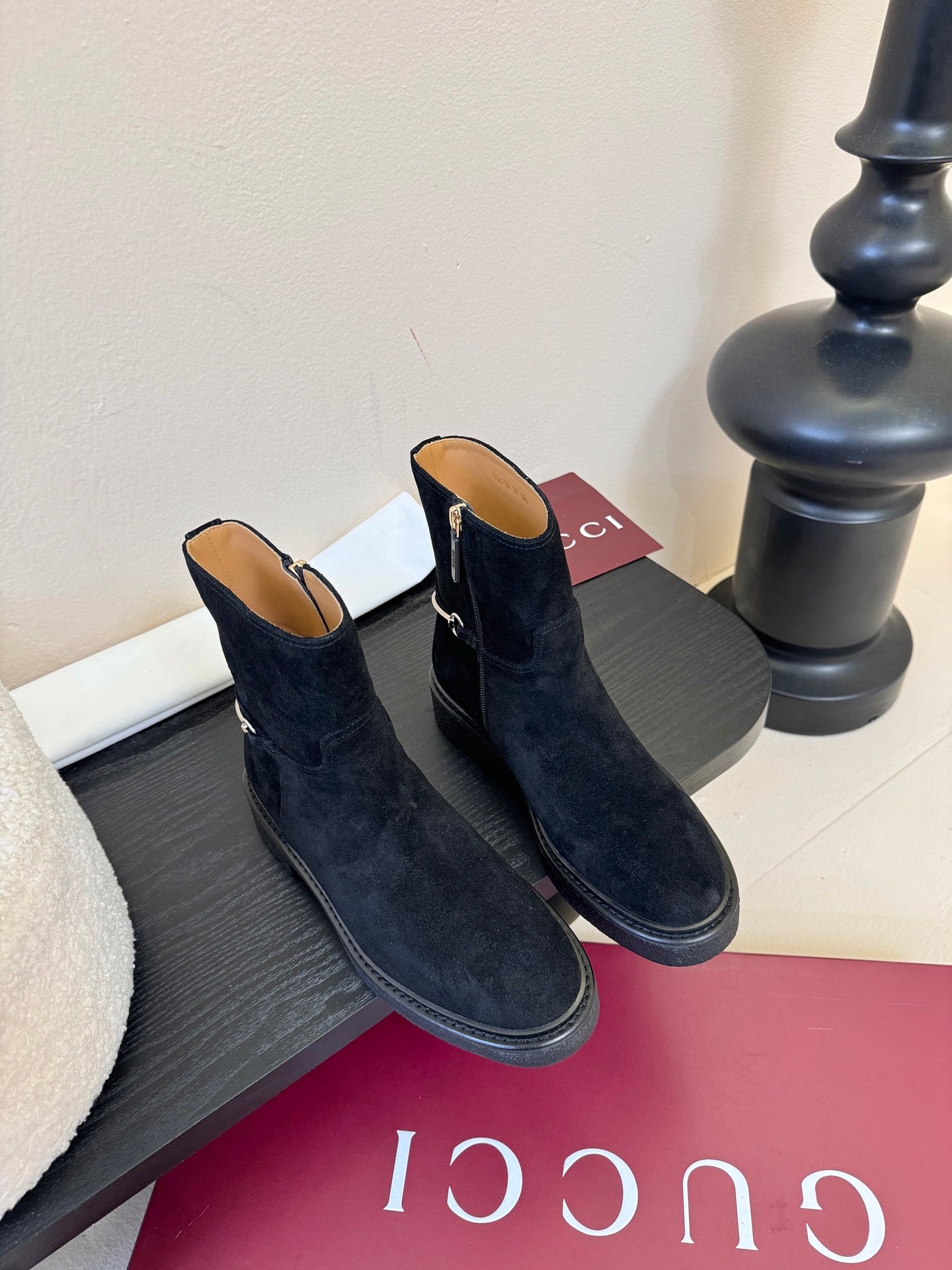 GUC* 25SS mercerized suede ankle boots