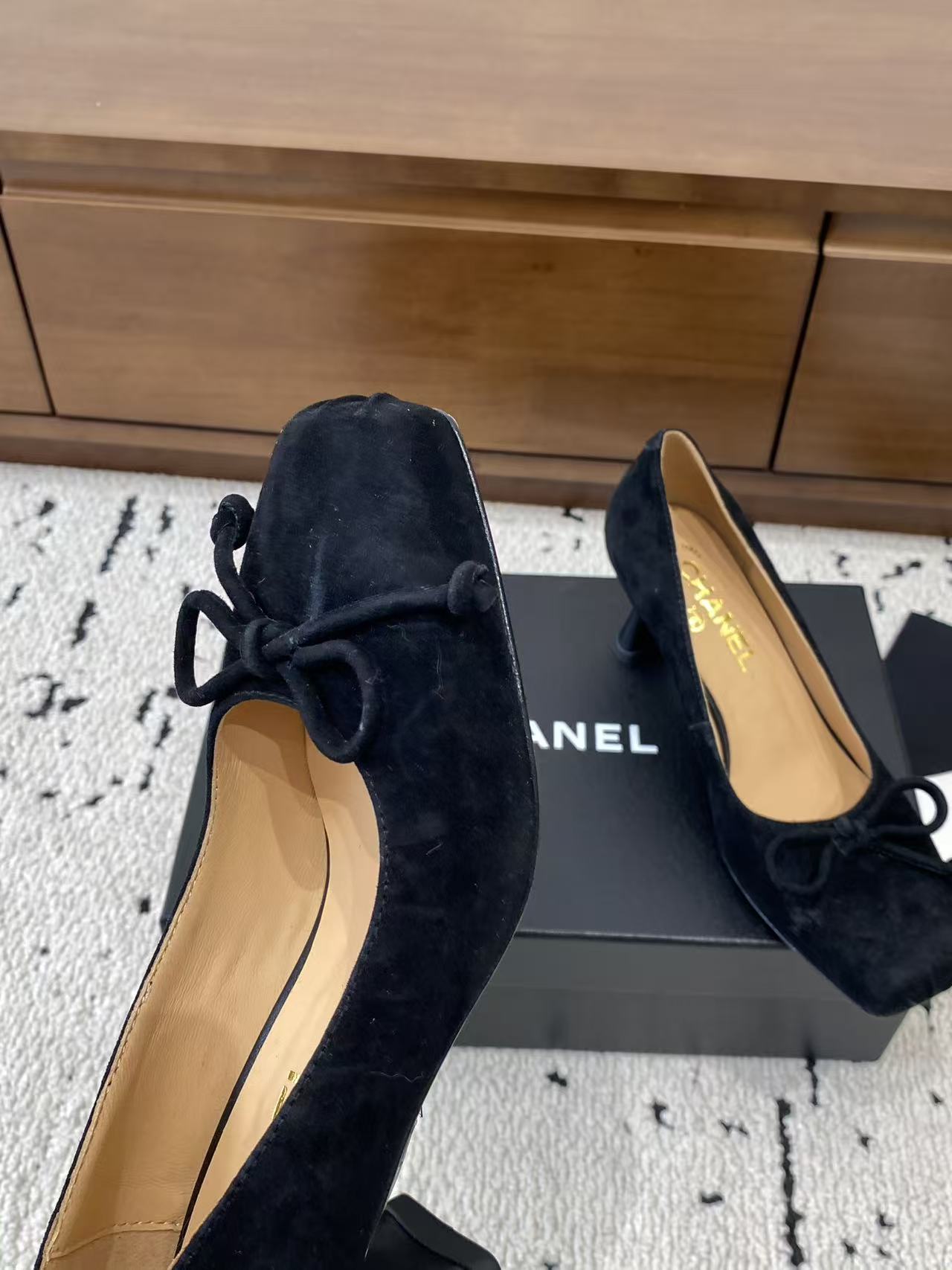 CHAN* 25SS bow tie shoes