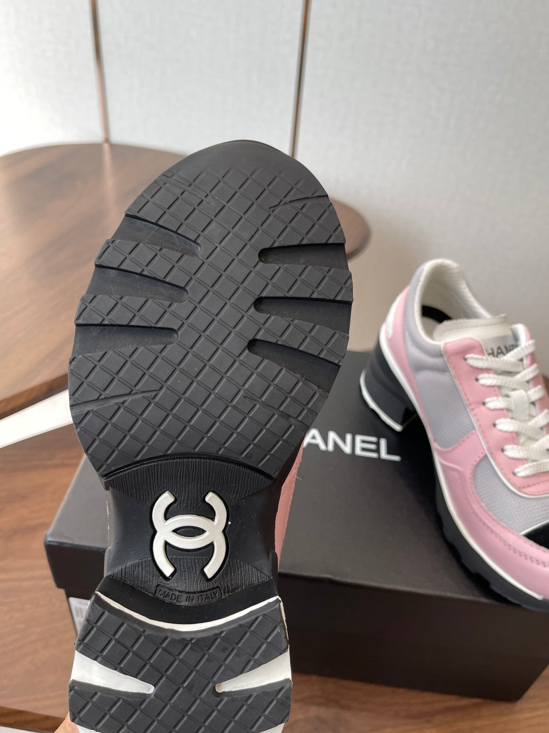 CHAN* 25SS high-heeled sneakers