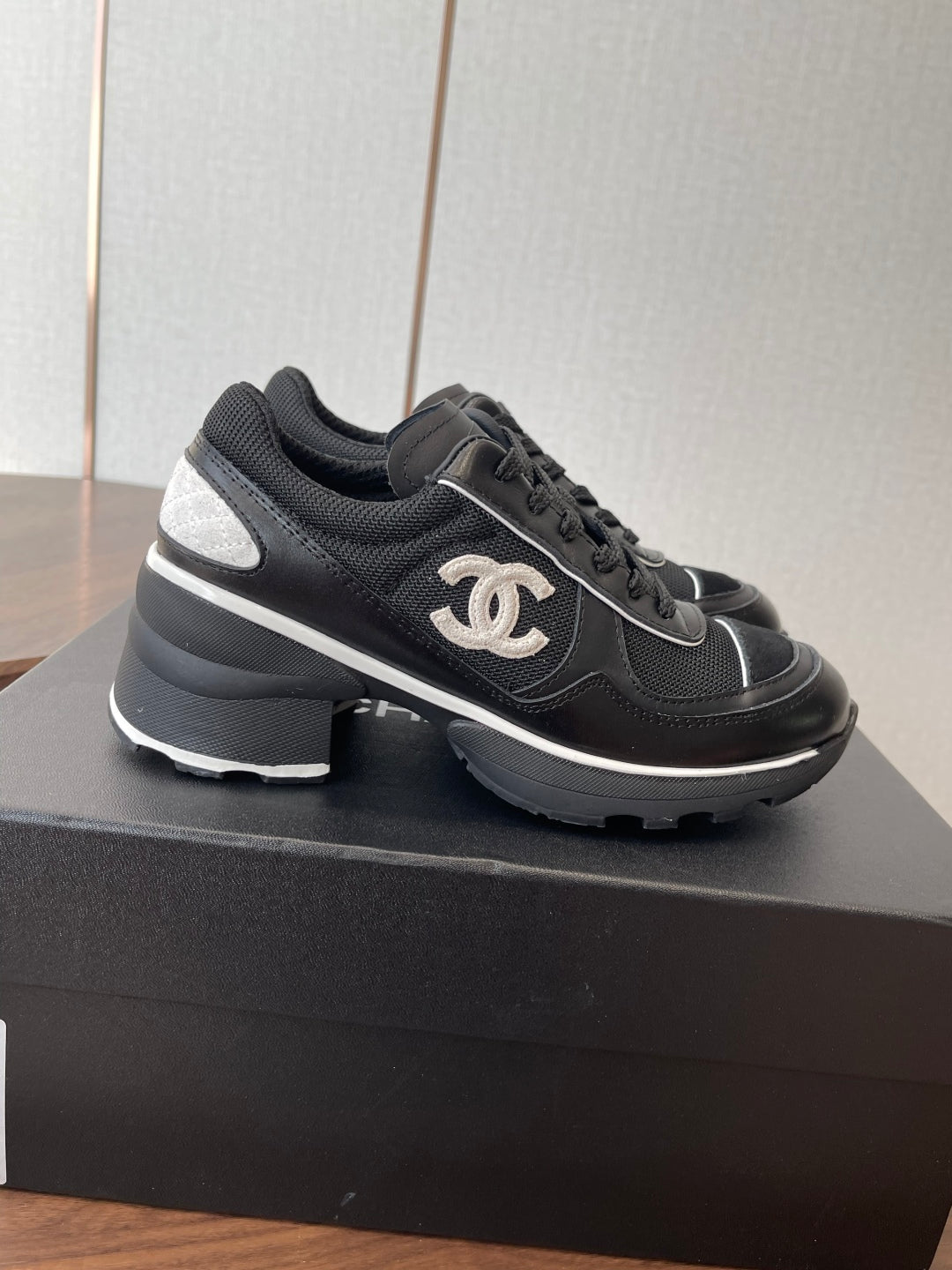 CHAN* 25SS high-heeled sneakers