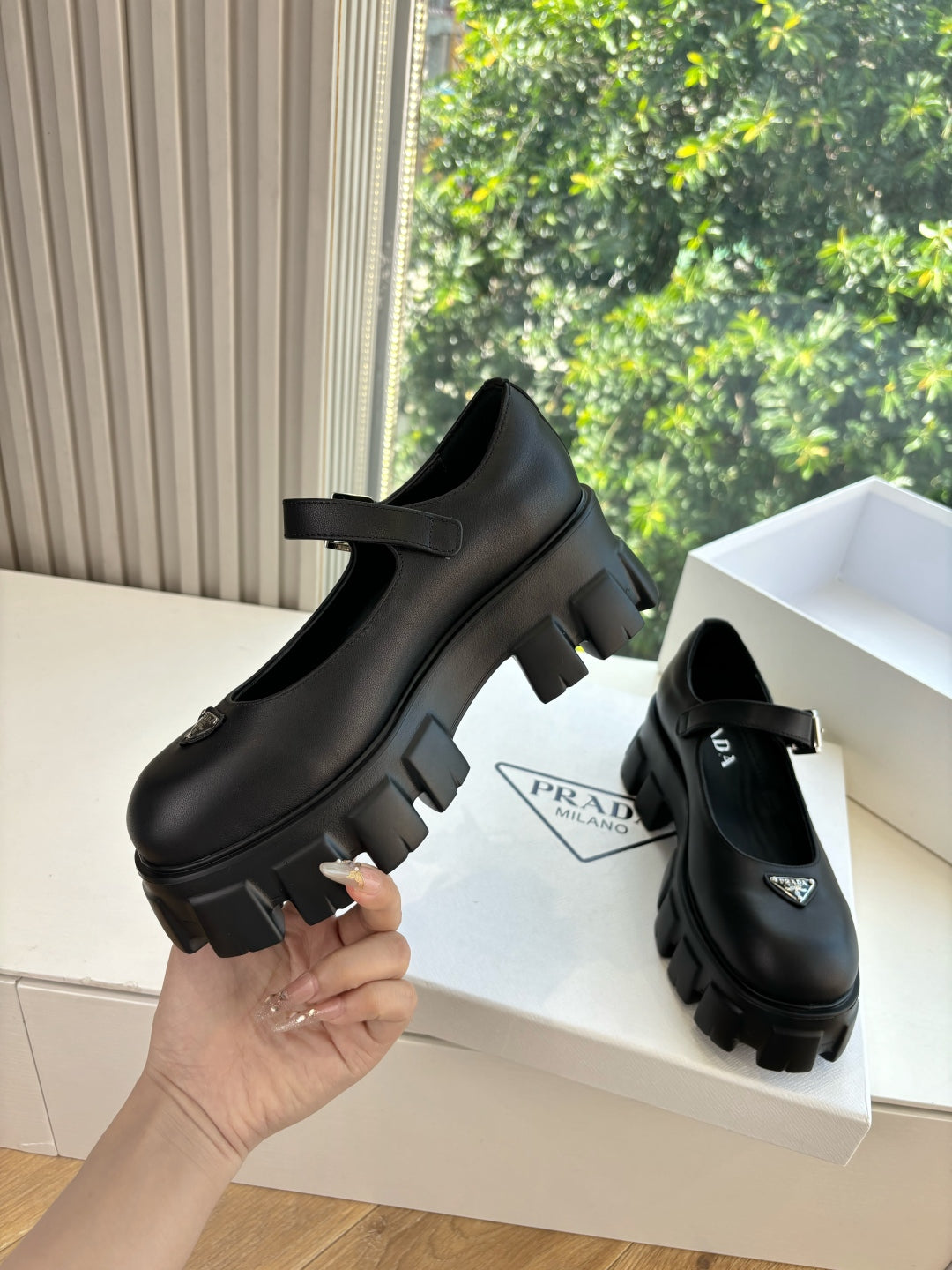 PRA* 25SS MONOLITH Mary Janes