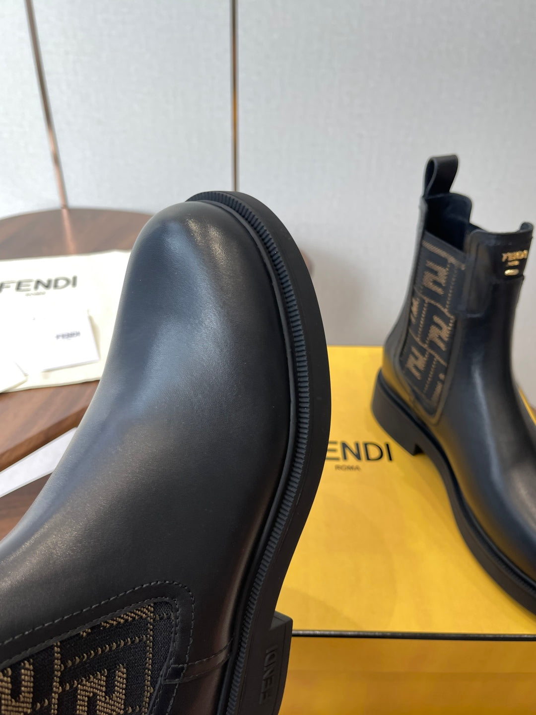 FEN* 25SS Chelsea Biker Boots