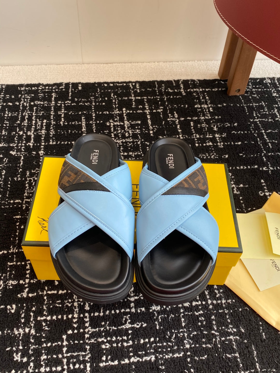 FEN* 25SS DIAGONAL Slides