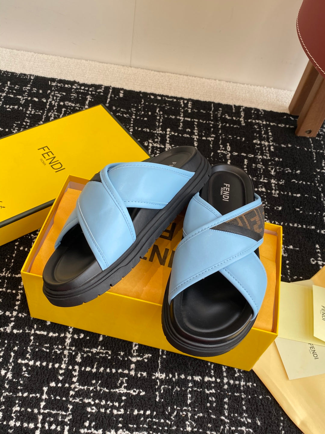 FEN* 25SS DIAGONAL Slides