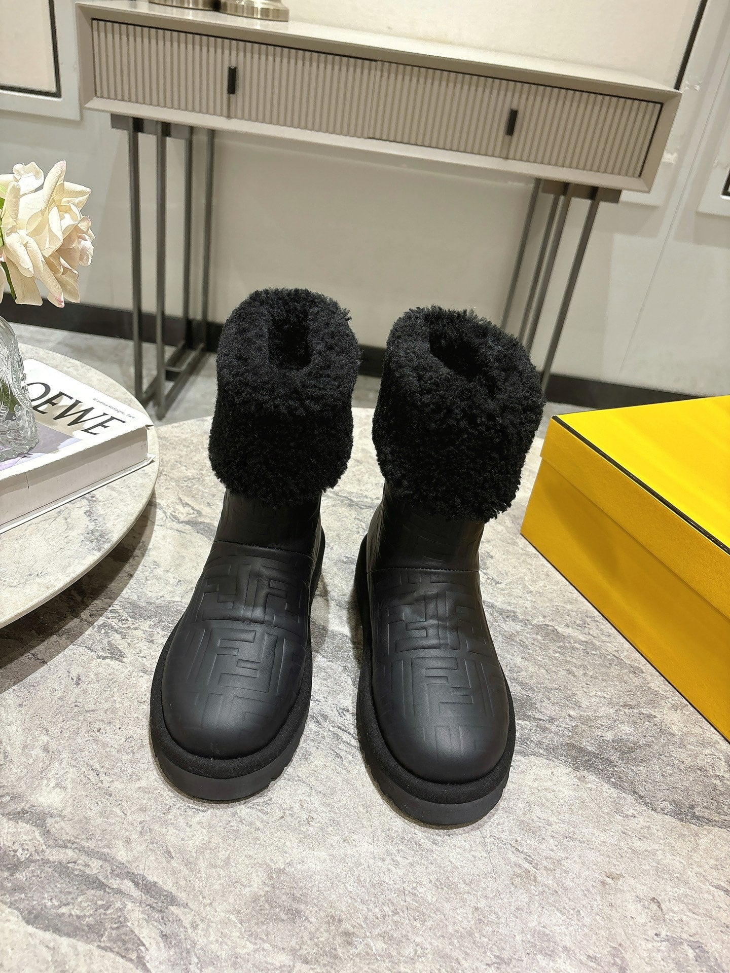 FEN* 25SS snow boots