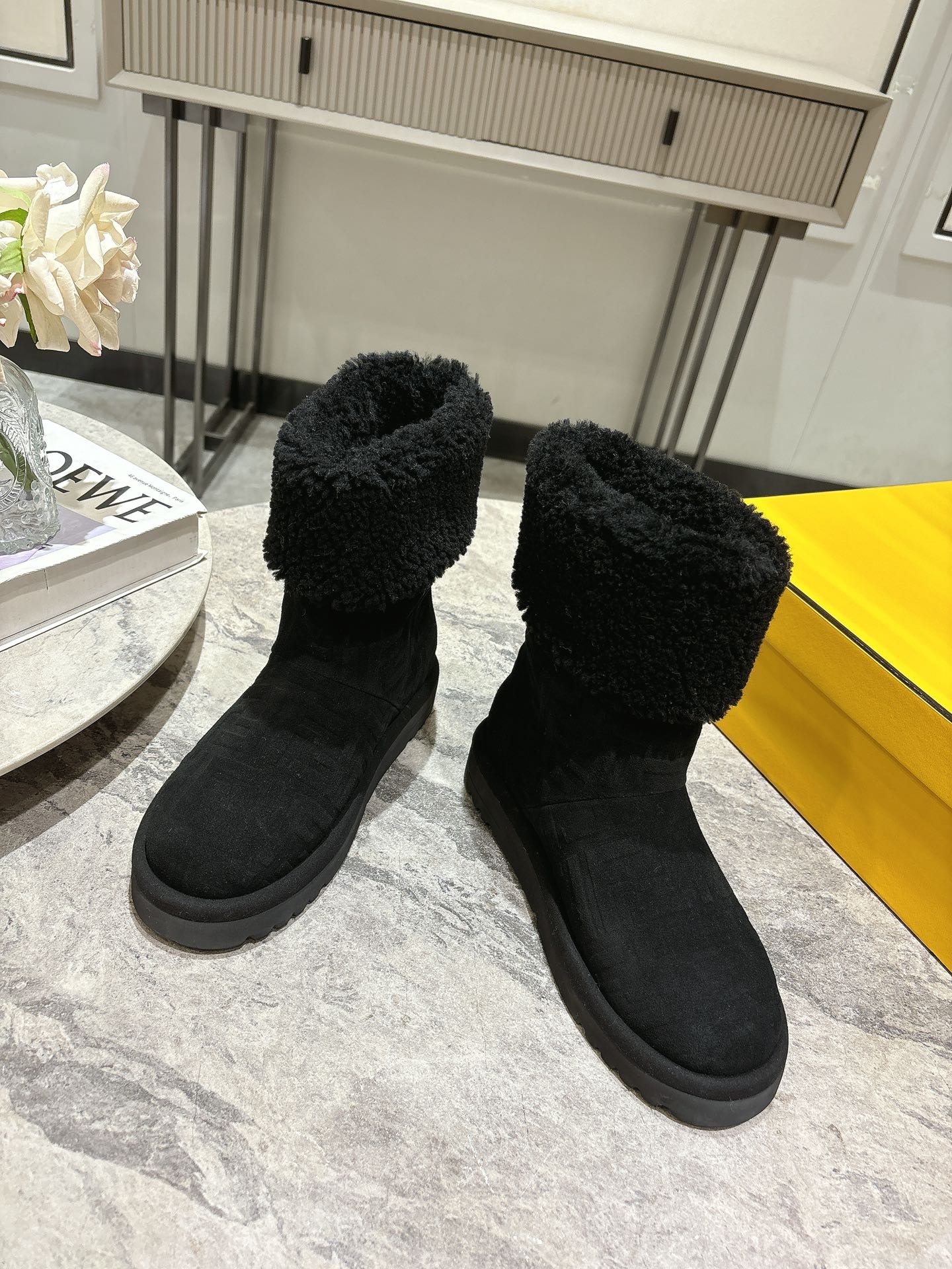 FEN* 25SS snow boots