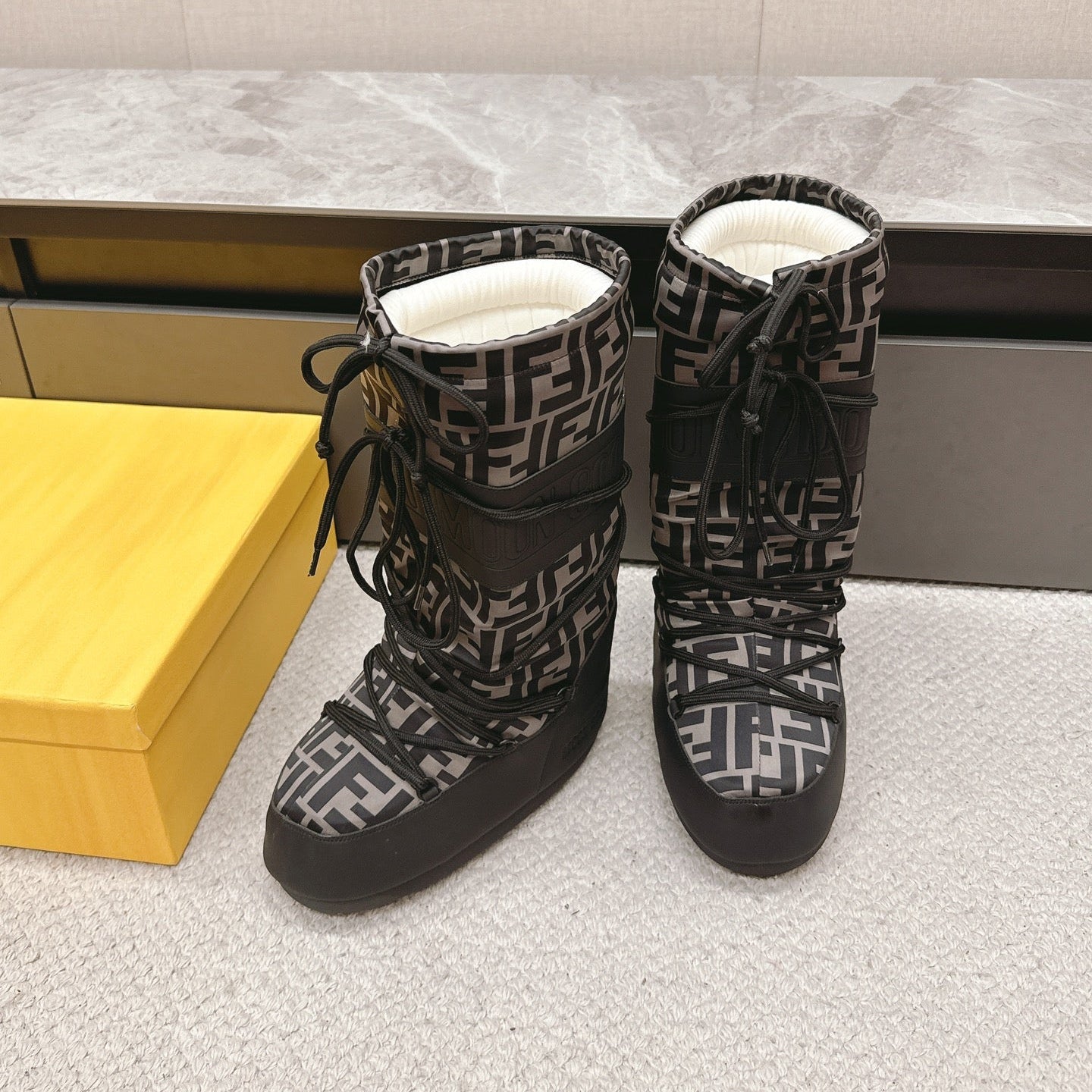 FEN* 25SS Down Ski Boots