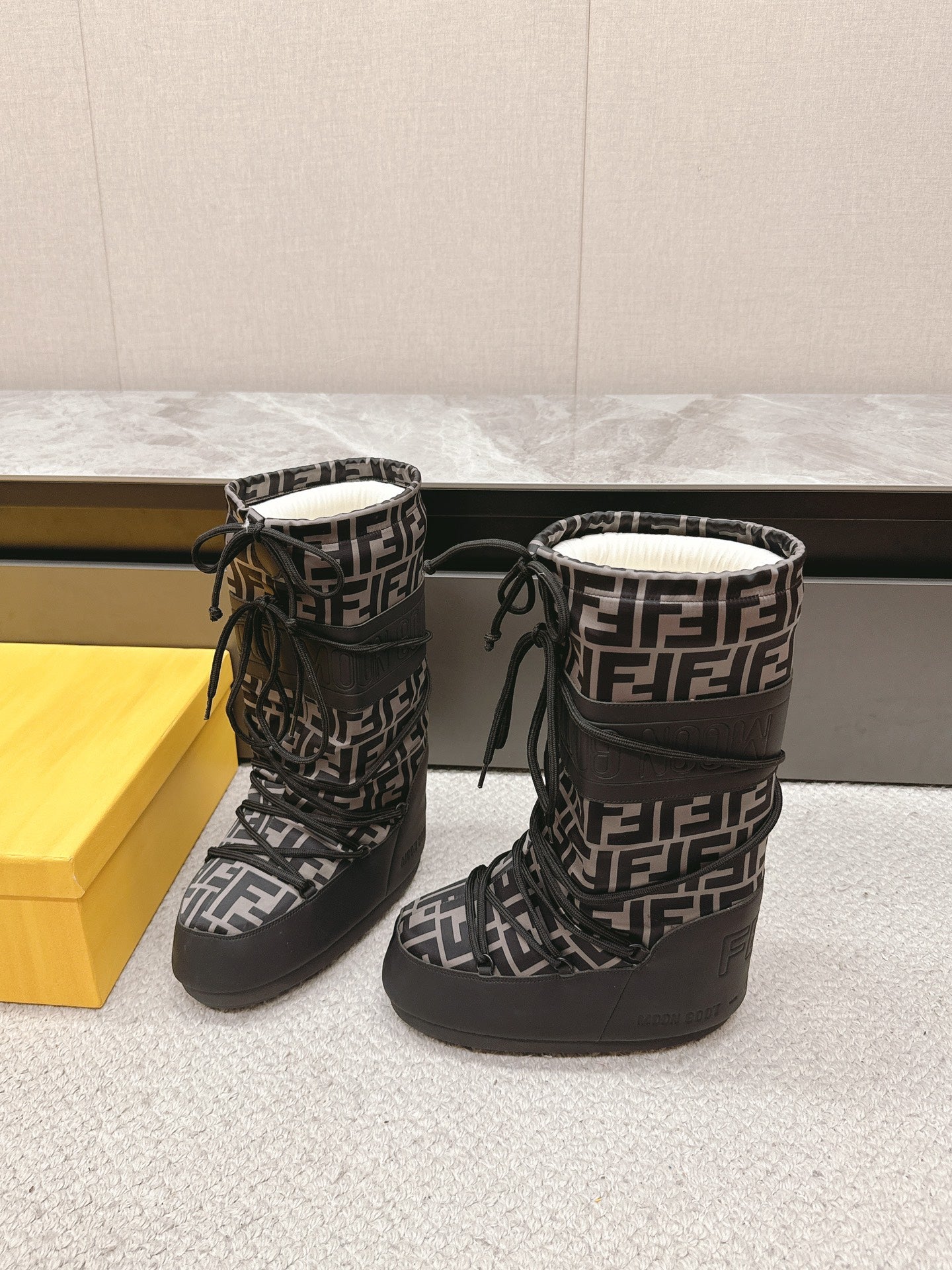 FEN* 25SS Down Ski Boots