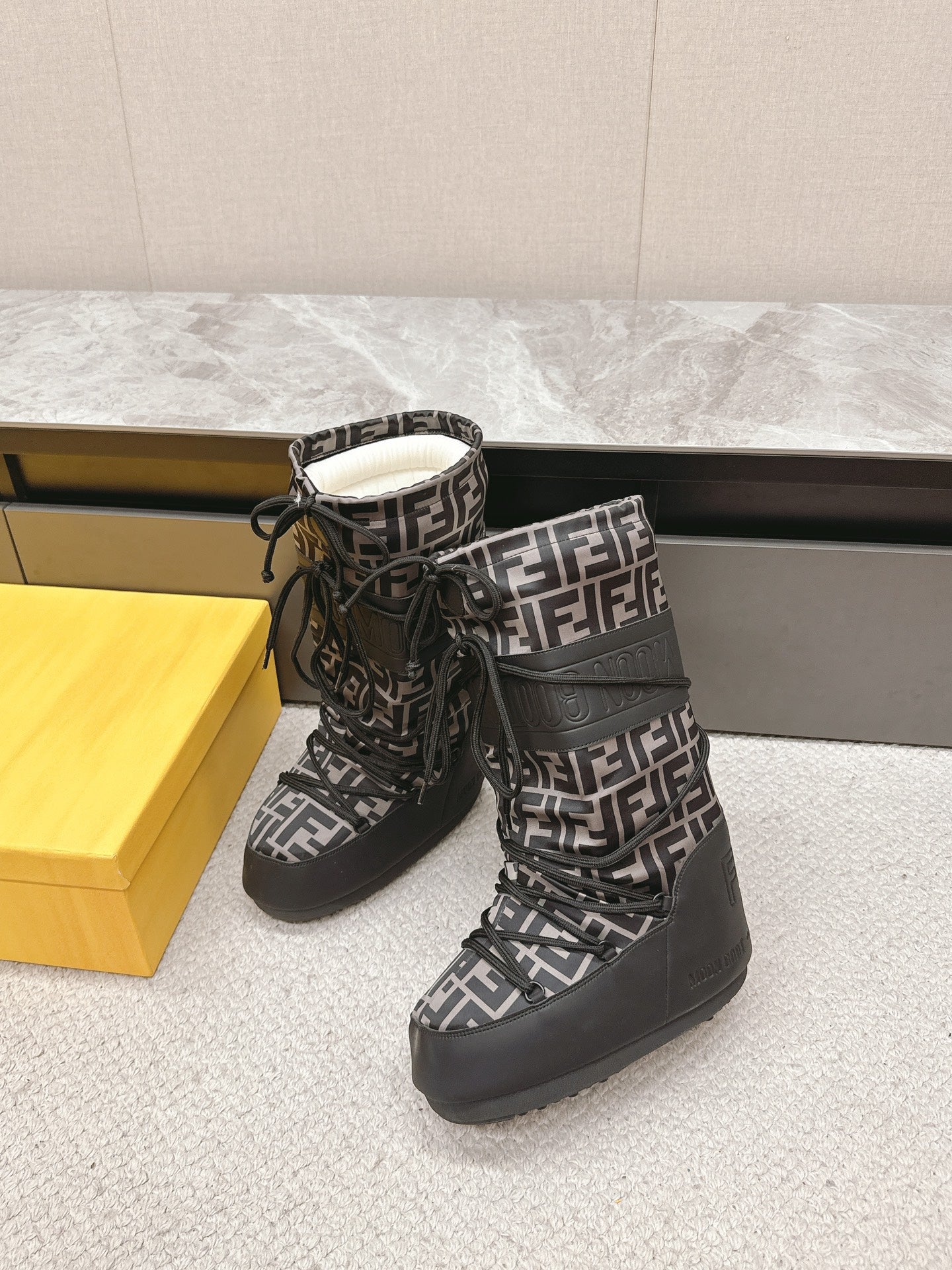 FEN* 25SS Down Ski Boots