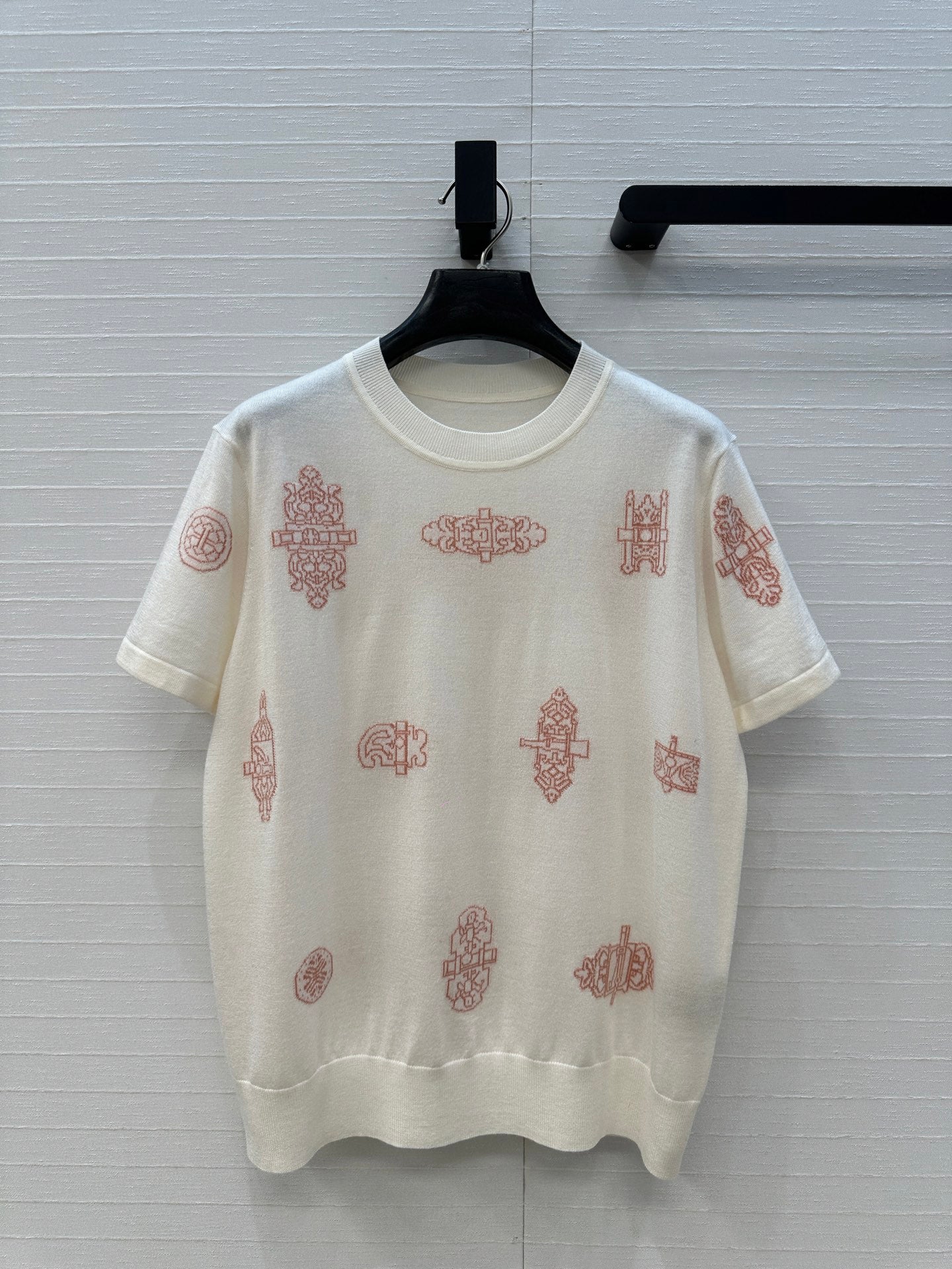 Hermès 26 Jacquard Short-Sleeved Knit Shirt