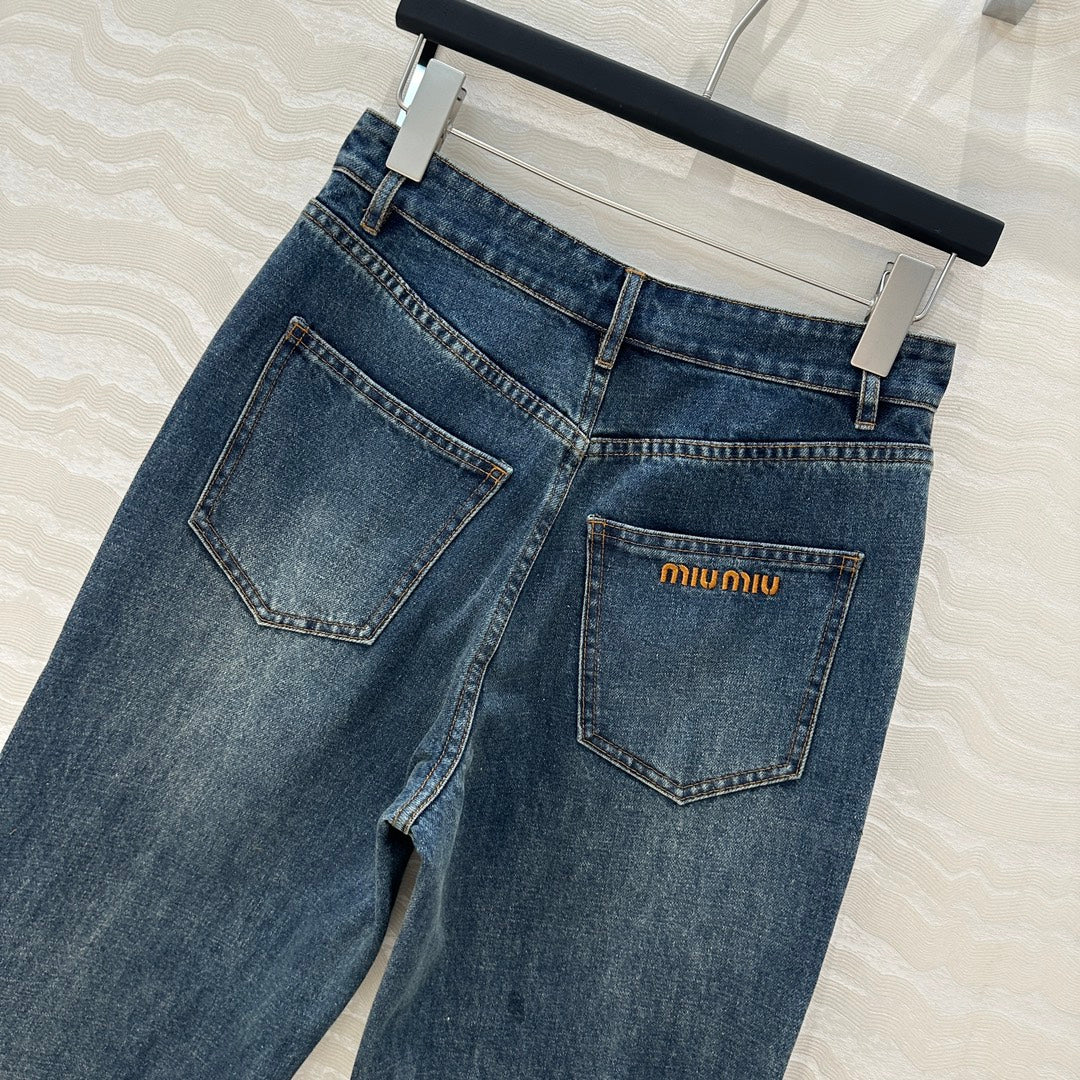 MIUMIU low-rise straight-leg trousers (on sale)