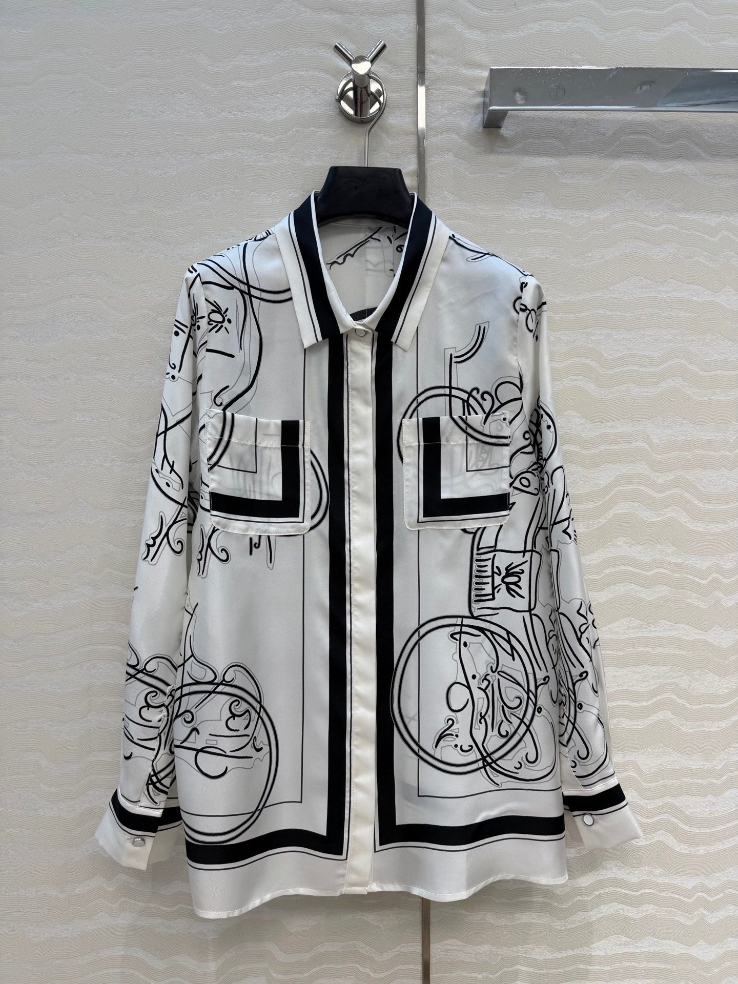 Hermès 2026 New Collection Silk Shirt and Straight-Leg Trousers