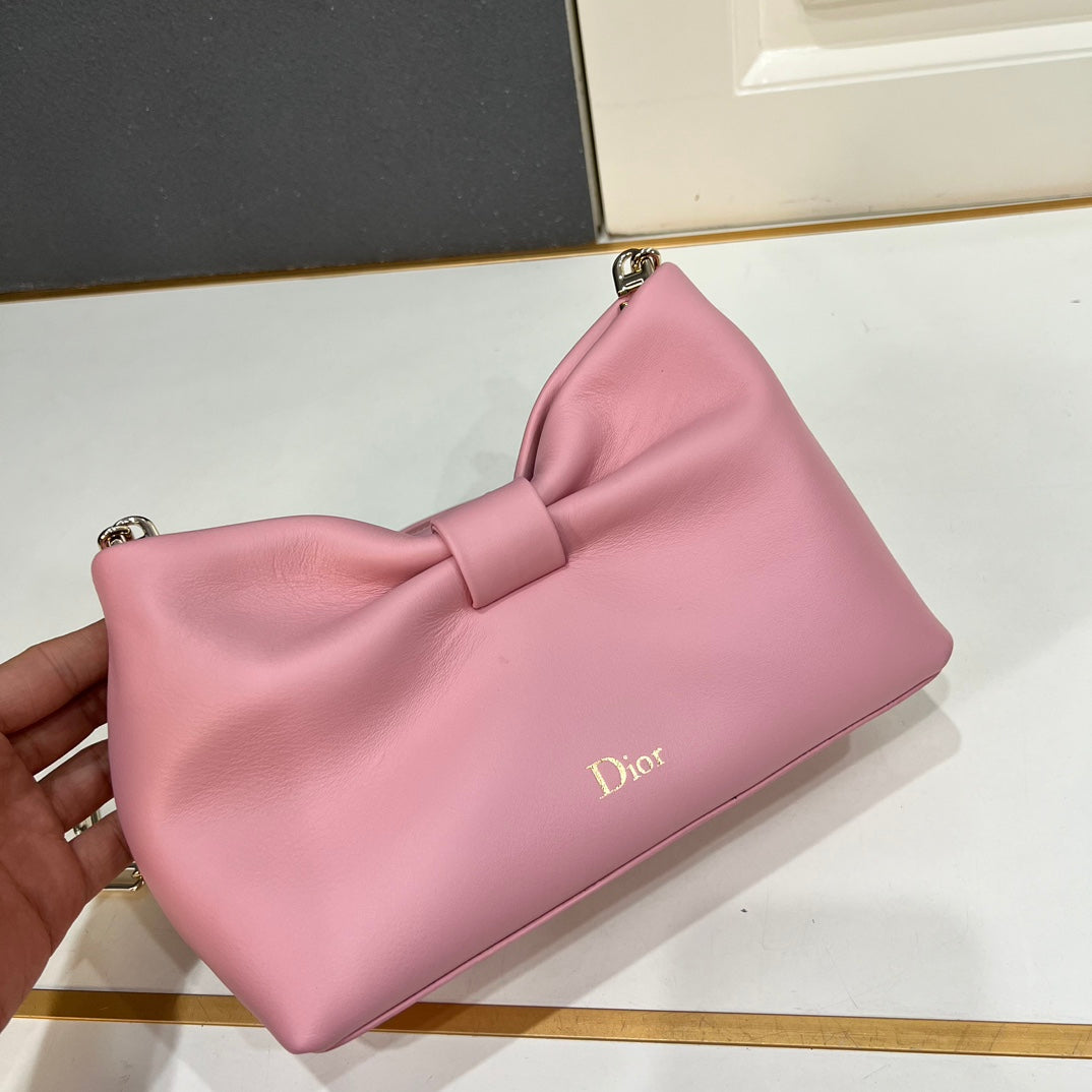 New handbag for 2026: Lambskin chain bag