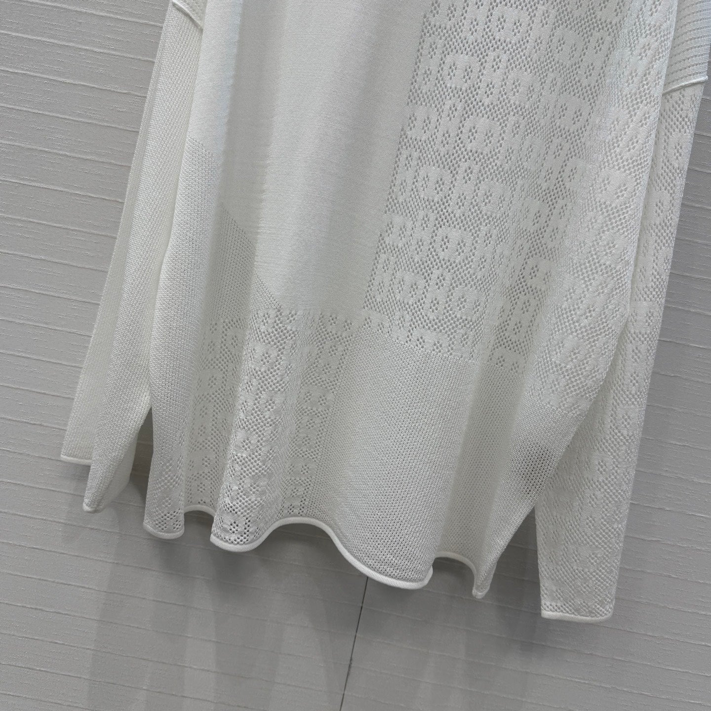 Hermès 26 New Off-the-Shoulder Openwork Knit Top