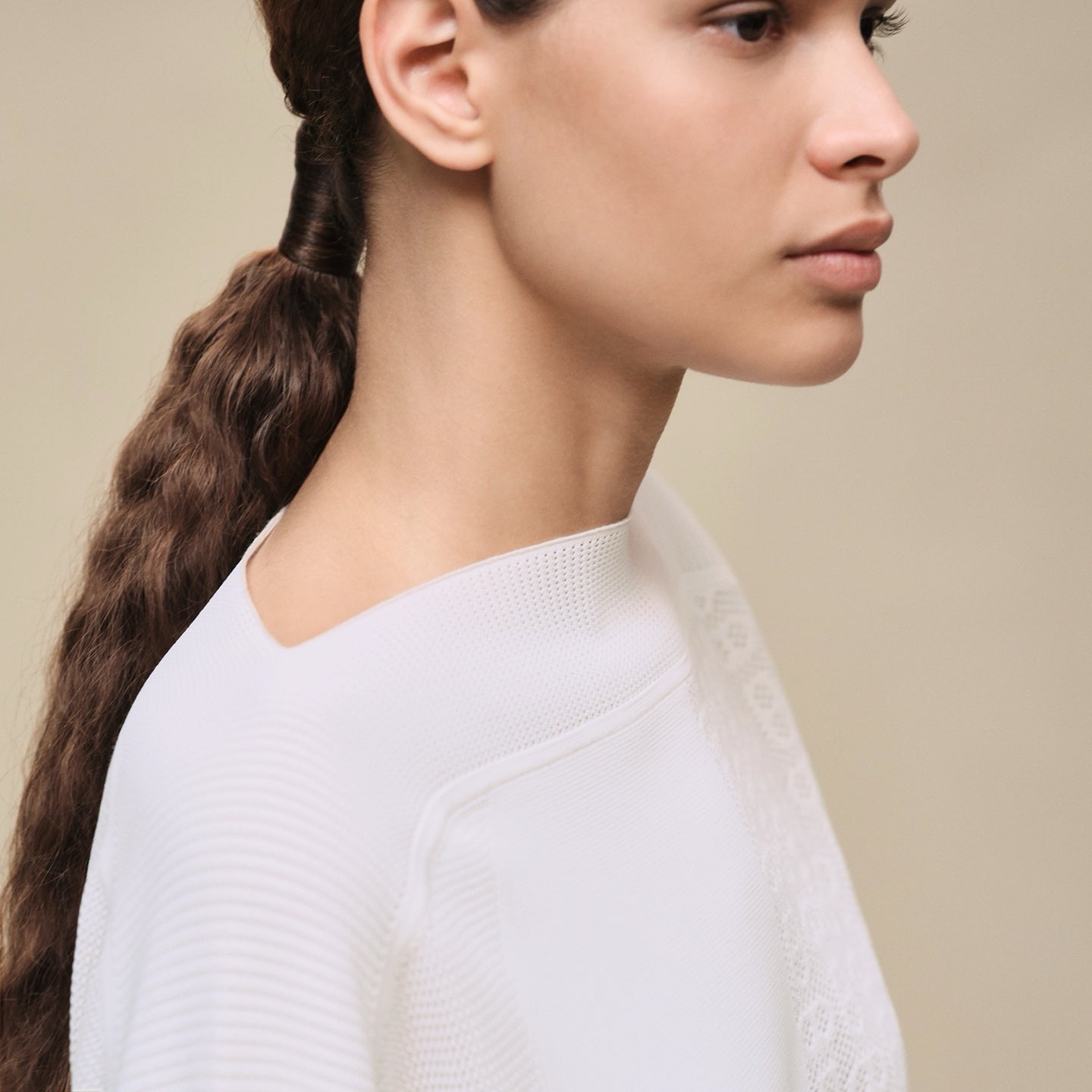 Hermès 26 New Off-the-Shoulder Openwork Knit Top