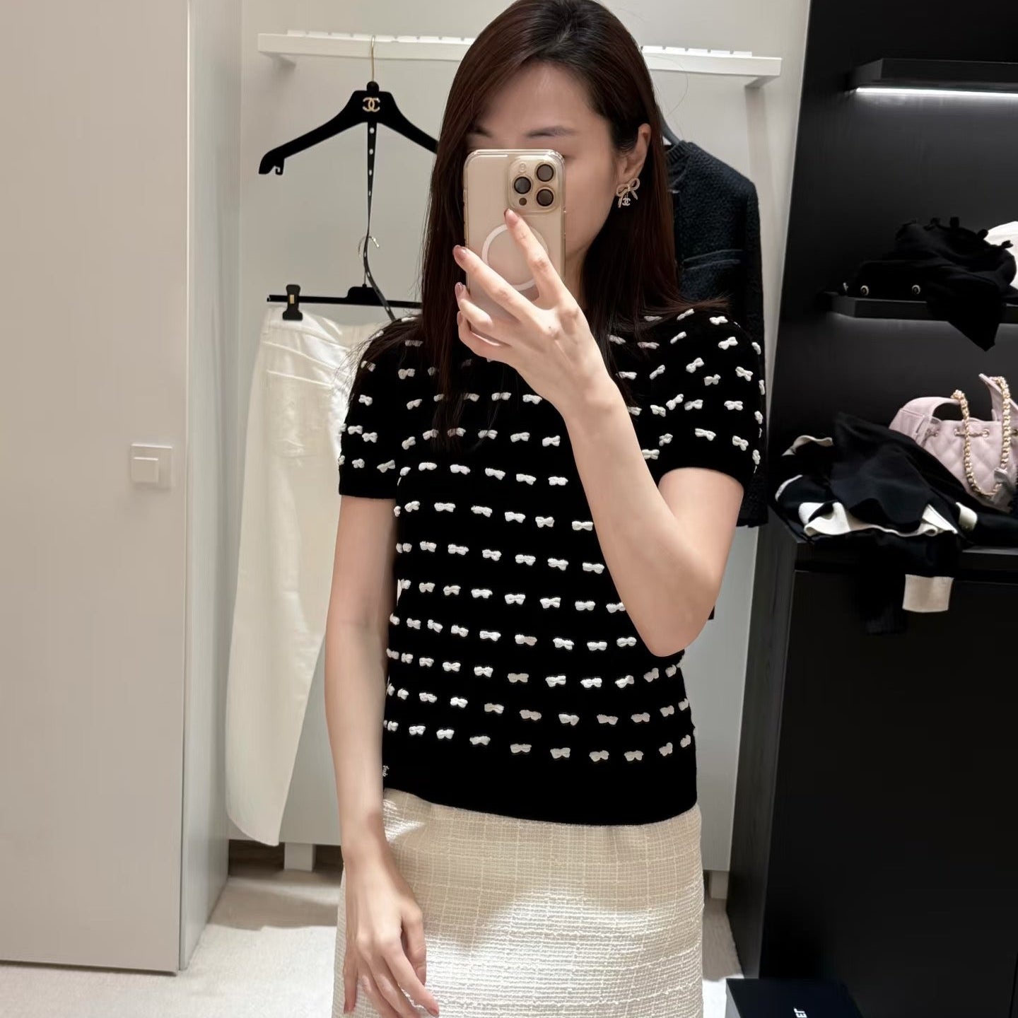 Chanel 26SS Black and White Knitted Short-Sleeved Top