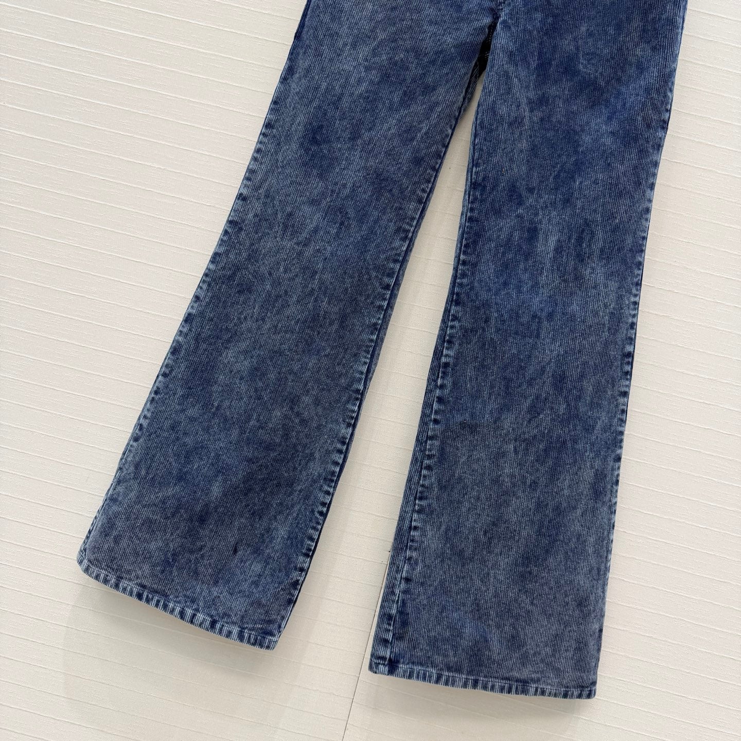 Prada 26SS Corduroy Collar Jacket / High-Waisted Trousers