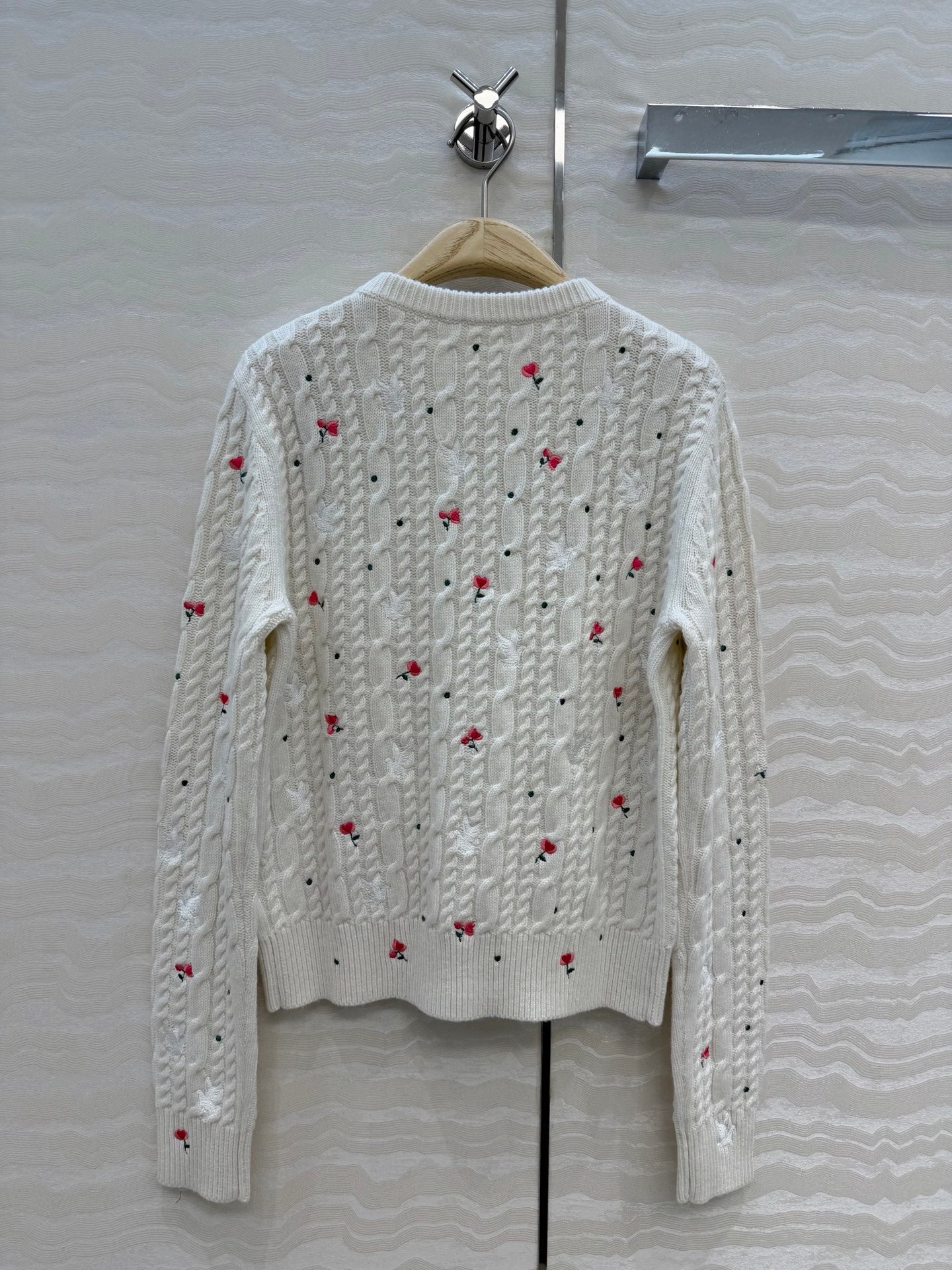 Dior 26SS embroidered knit sweater/short-sleeved knit top