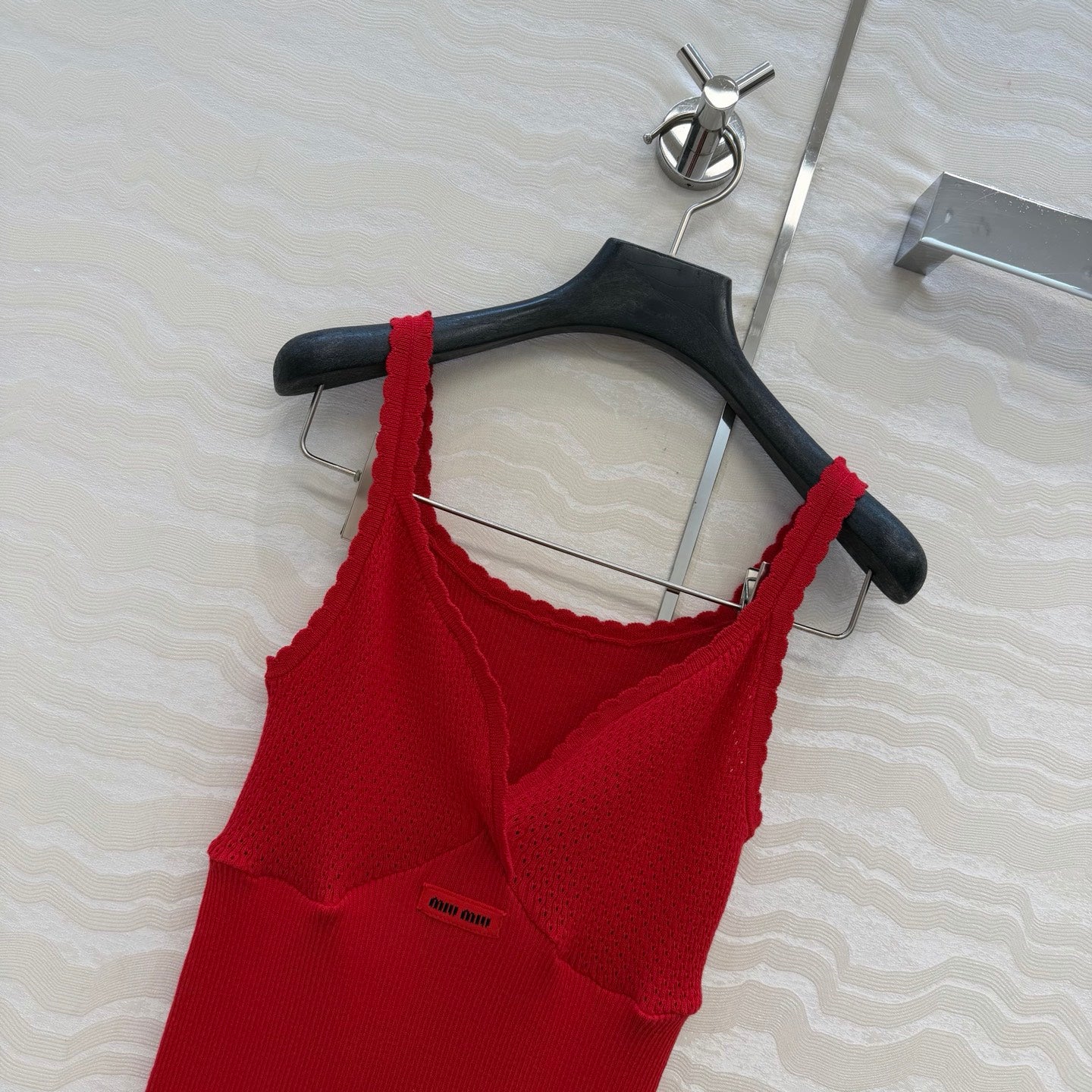 MIUMIU 26SS knitted off-the-shoulder camisole