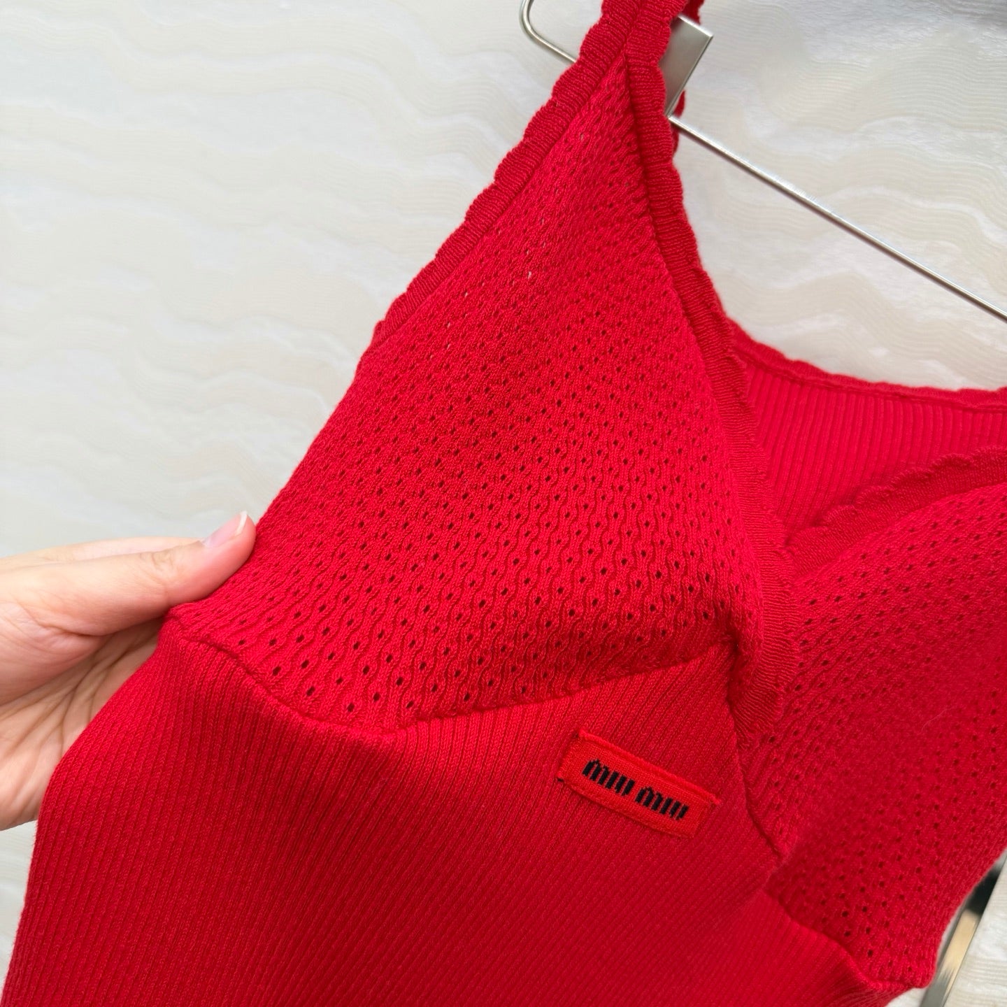 MIUMIU 26SS knitted off-the-shoulder camisole