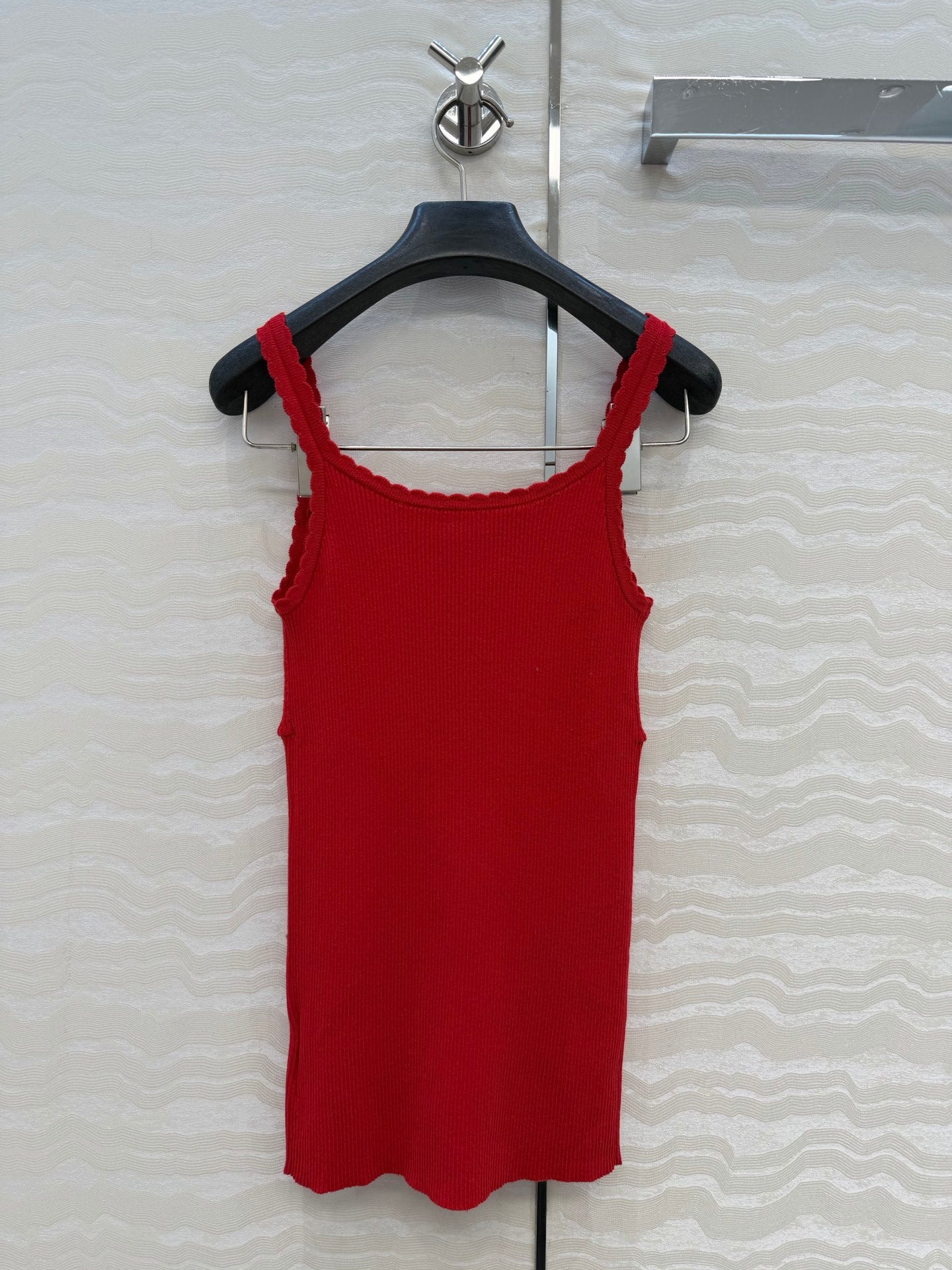 MIUMIU 26SS knitted off-the-shoulder camisole