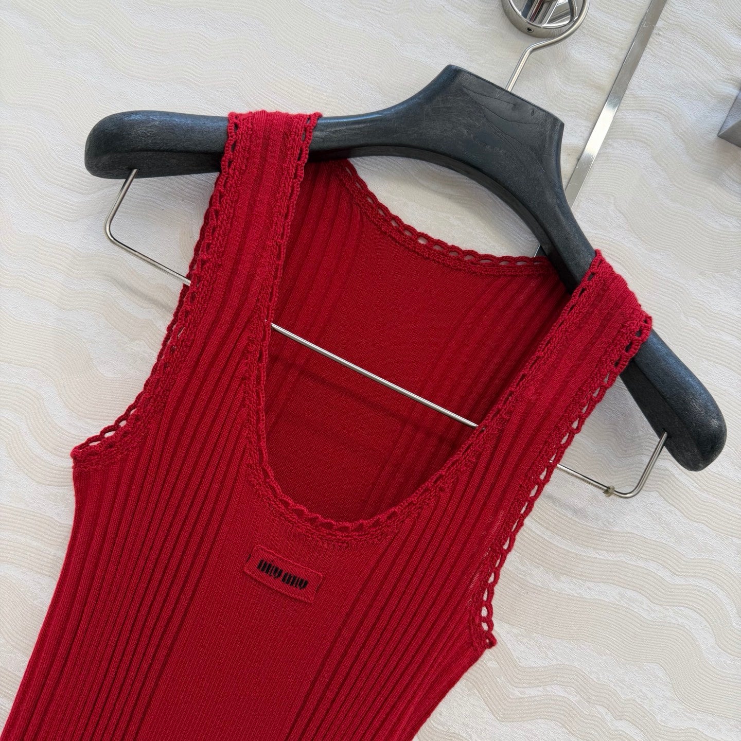 MIUMIU 26SS knitted sweater