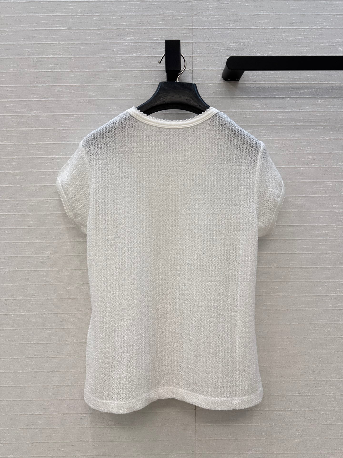CHAN* 26SS Embroidered Mesh Knit Short-Sleeve Top