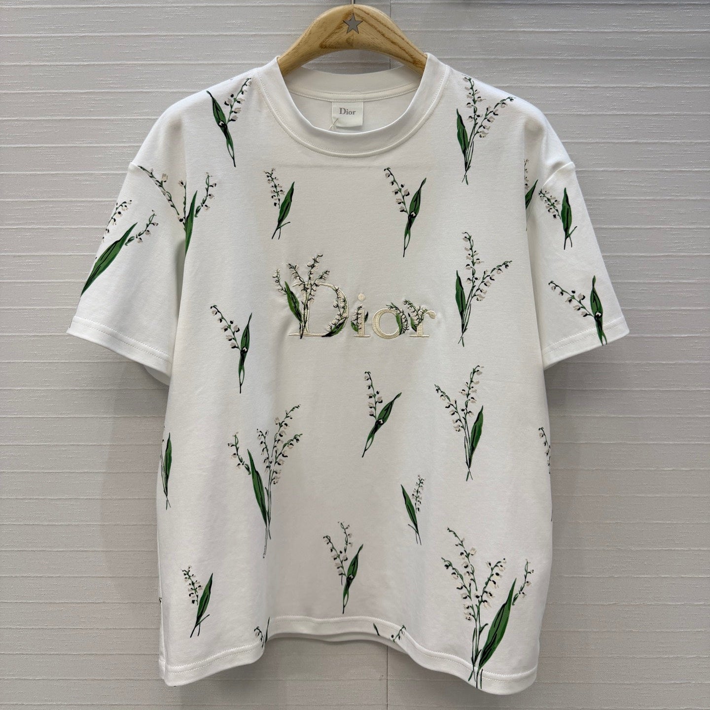 DIO* 26SS Lily of the Valley Embroidered T-Shirt