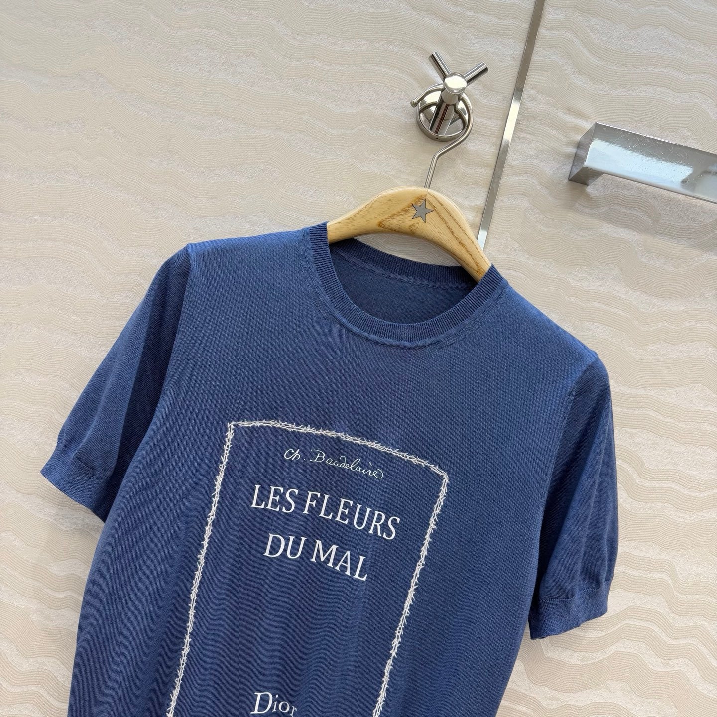 DIO* 26SS Embroidered Short-Sleeve Knit Top