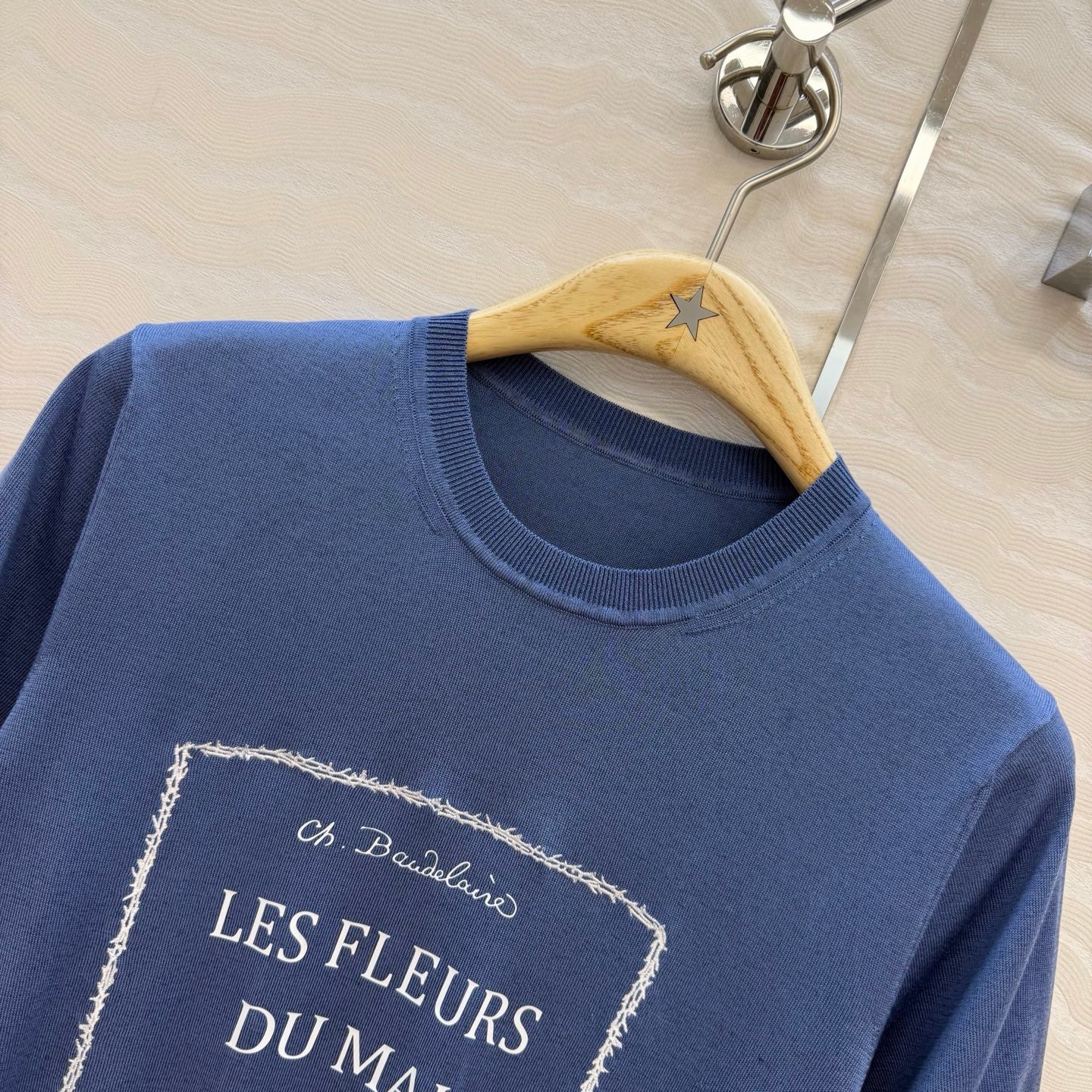 DIO* 26SS Embroidered Short-Sleeve Knit Top