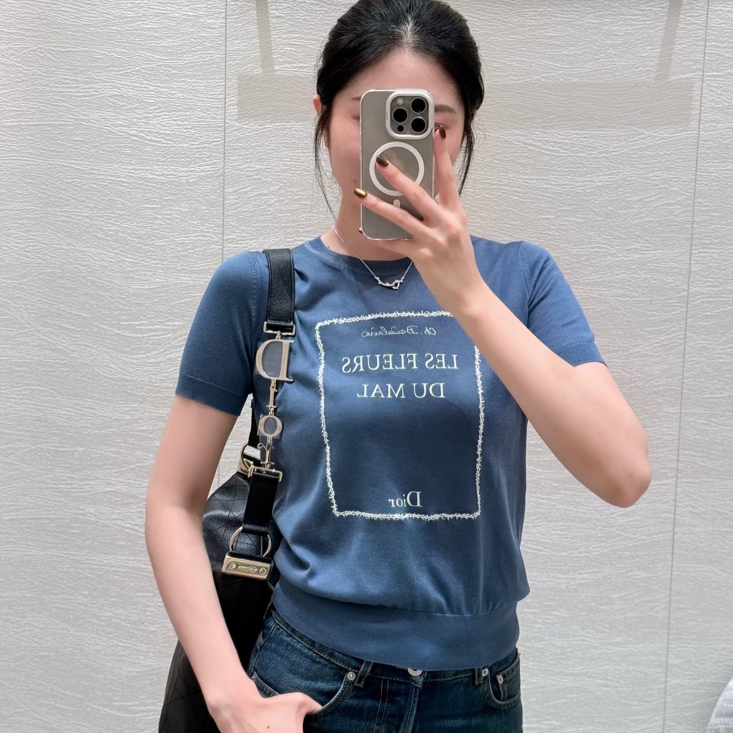 DIO* 26SS Embroidered Short-Sleeve Knit Top