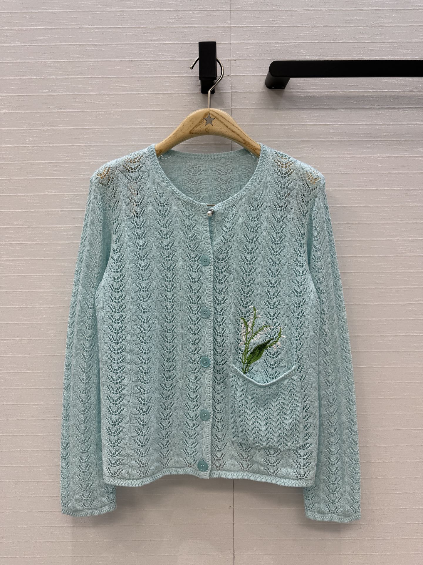 DIO* 26SS Lily of the Valley Embroidered Cardigan