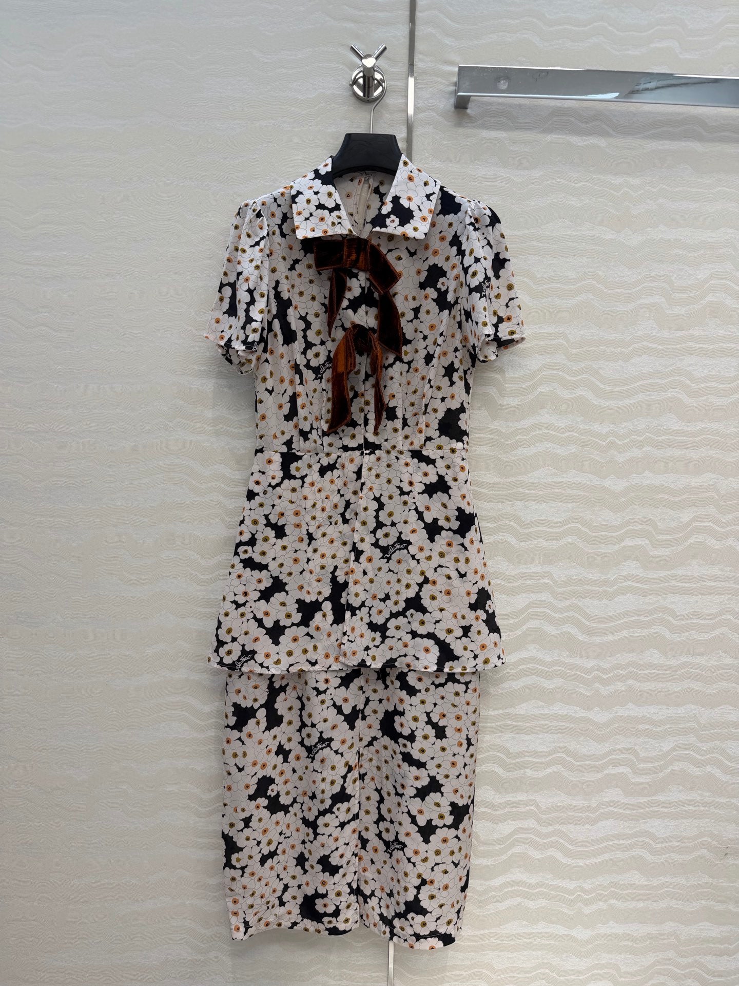 Valent* 26SS Printed Silk Dress