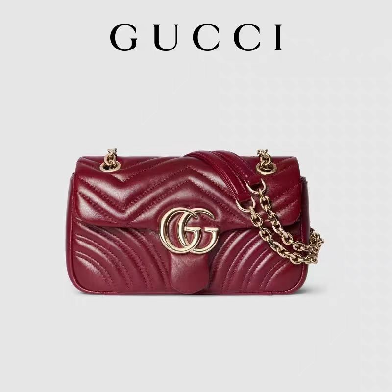 Casual and versatile chain bag