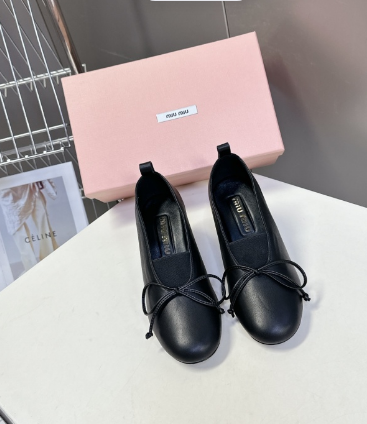 MIU* 25SS Chunky Heel Fashion Shoes VIP