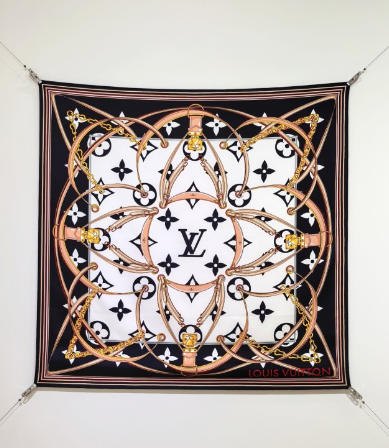 LV* 25SS 100% silk square scarf