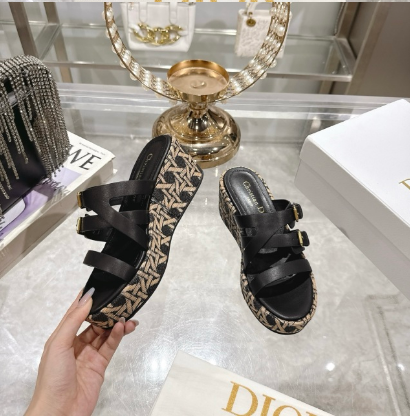 DIO* 25SS Wedge Sandals VIP