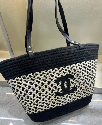 CHAN* 25SS woven tote bag