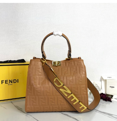 FEN* 25SS Embossed Beach Bag