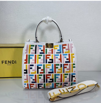 FEN* 25SS Tote Bag